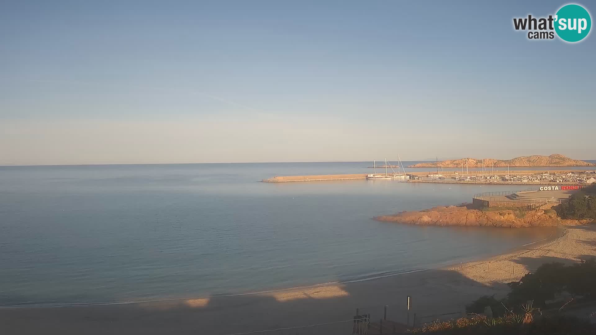 Isola Rossa Strand Webcam – Live-Ansicht der atemberaubenden Küstenlinie von Sardinien