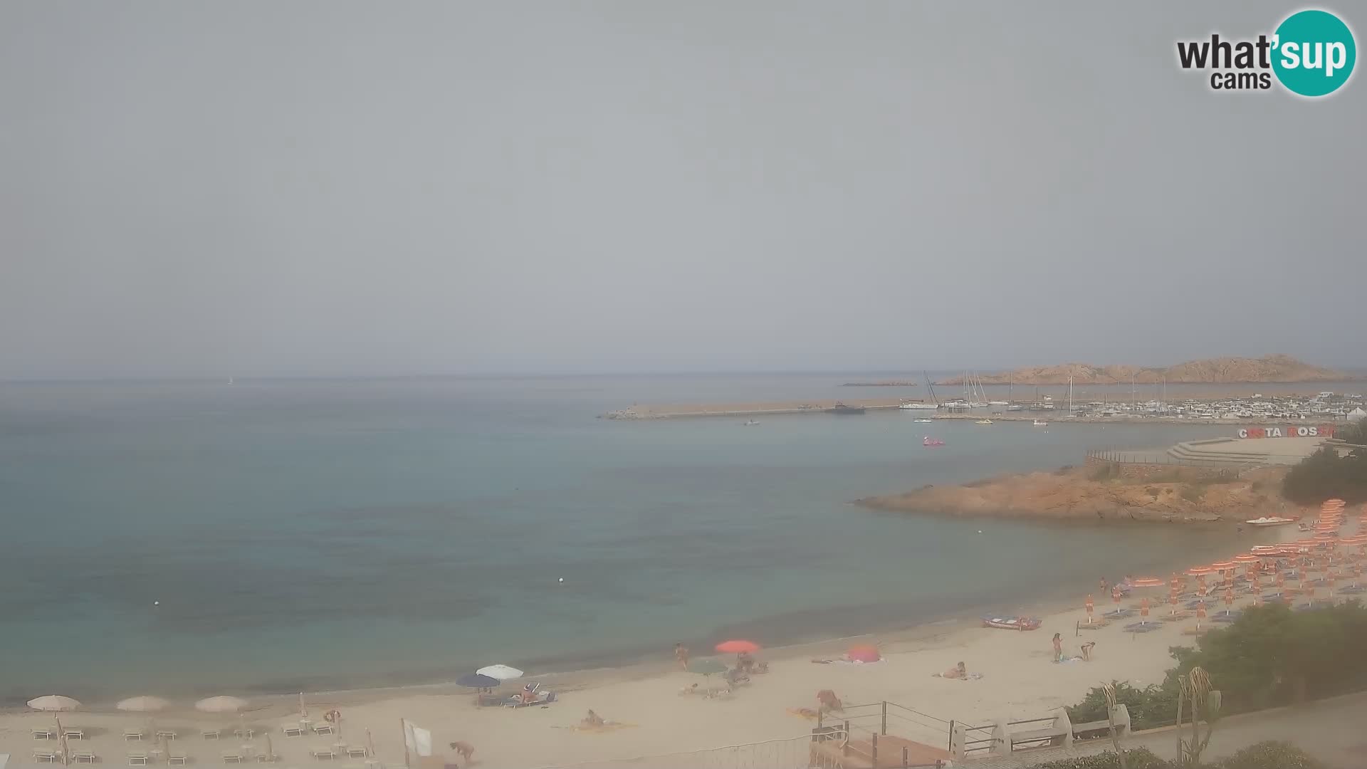 Webcam della spiaggia di Isola Rossa – Vista in diretta della meravigliosa costa della Sardegna