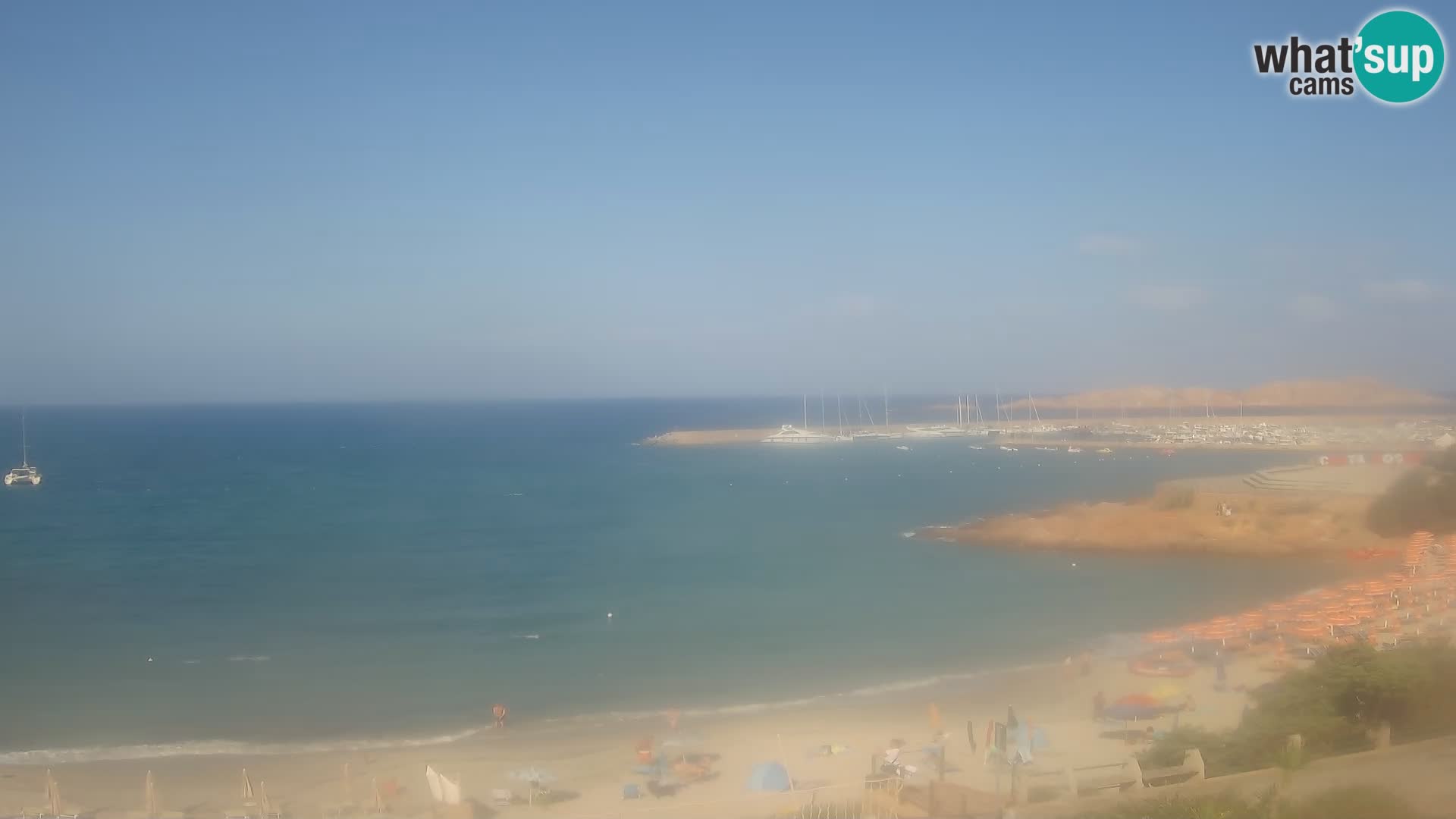 Webcam de la playa de Isola Rossa – Vista en vivo de la maravillosa costa de Cerdeña