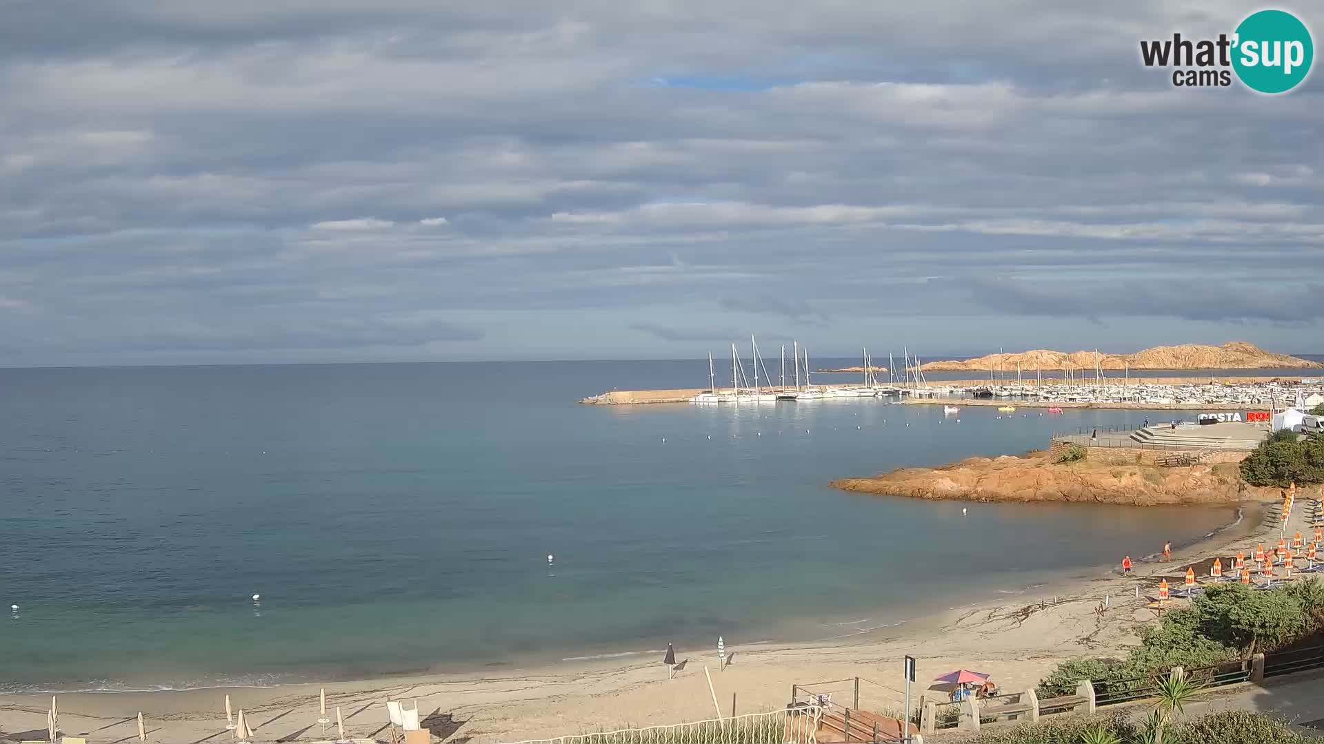 Beach Isola Rossa Webcam – Live View of Sardegna’s Stunning Shoreline