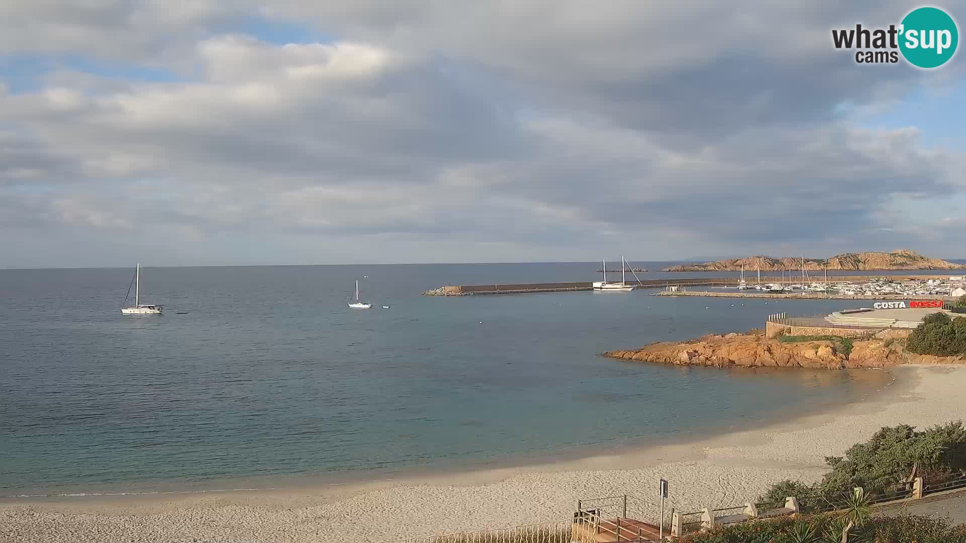 Webcam de la playa de Isola Rossa – Vista en vivo de la maravillosa costa de Cerdeña