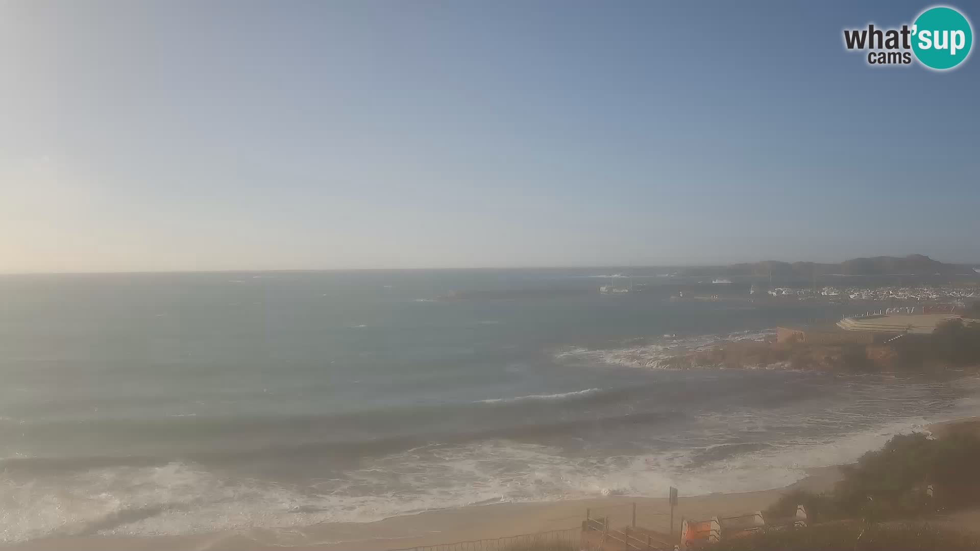 Isola Rossa Strand Webcam – Live-Ansicht der atemberaubenden Küstenlinie von Sardinien