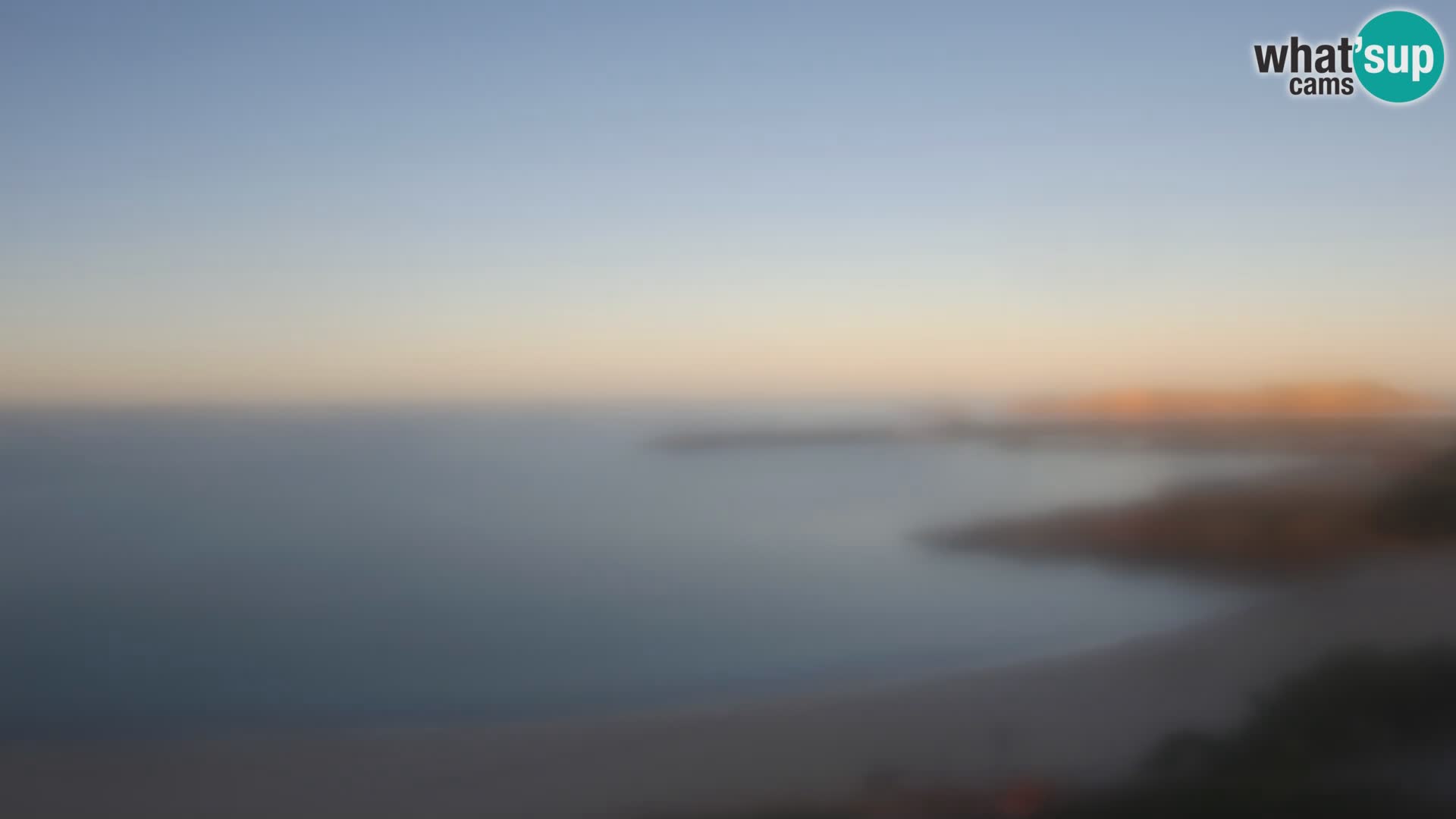 Webcam de la playa de Isola Rossa – Vista en vivo de la maravillosa costa de Cerdeña