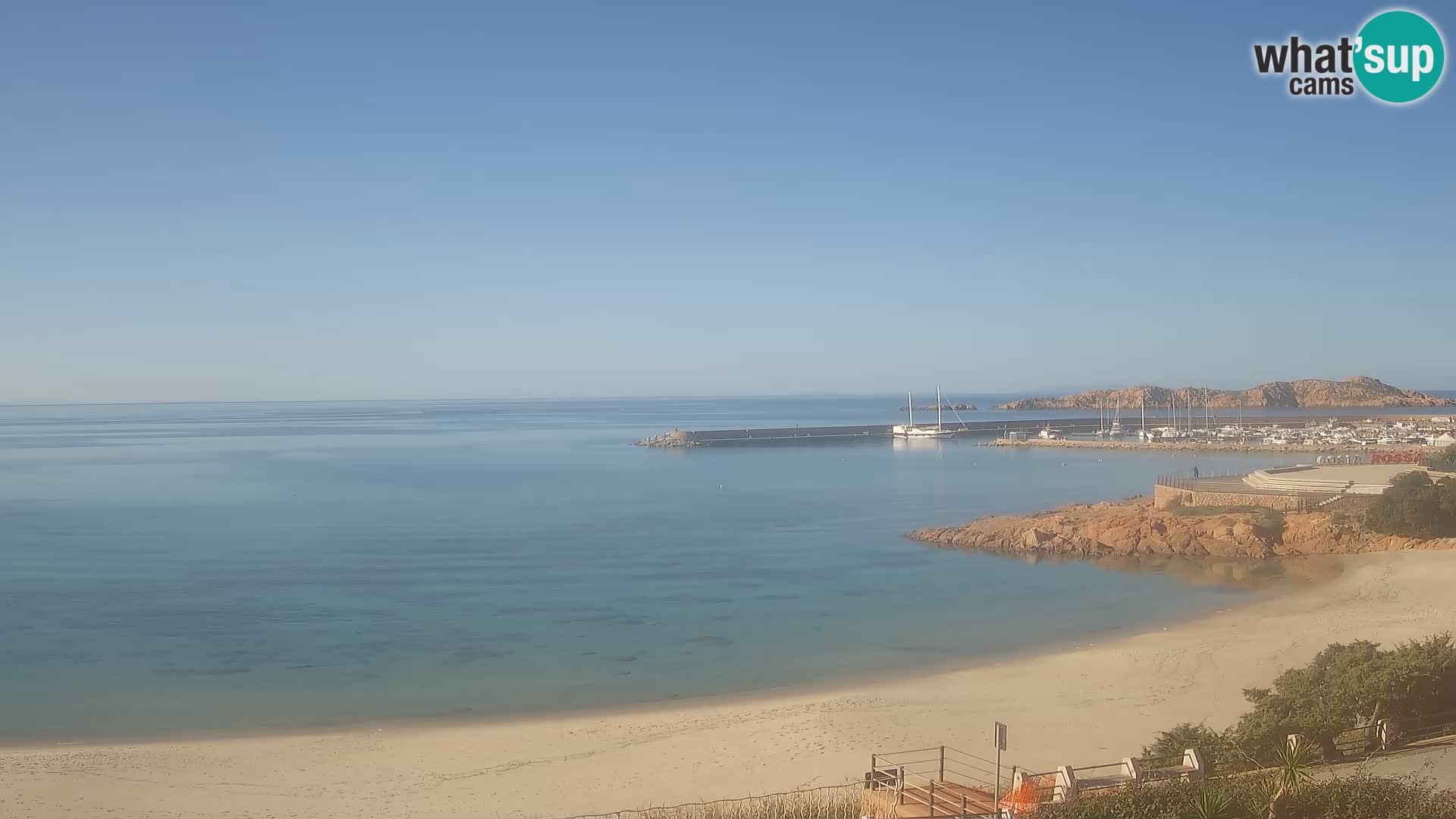 Webcam de la playa de Isola Rossa – Vista en vivo de la maravillosa costa de Cerdeña