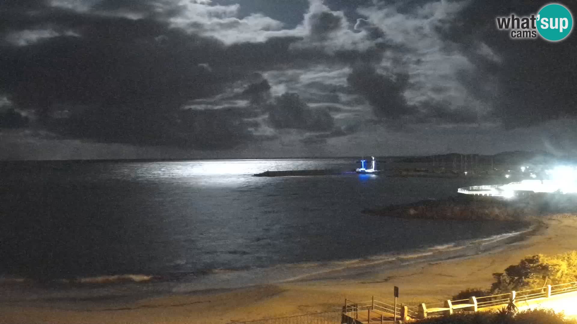 Webcam de la playa de Isola Rossa – Vista en vivo de la maravillosa costa de Cerdeña