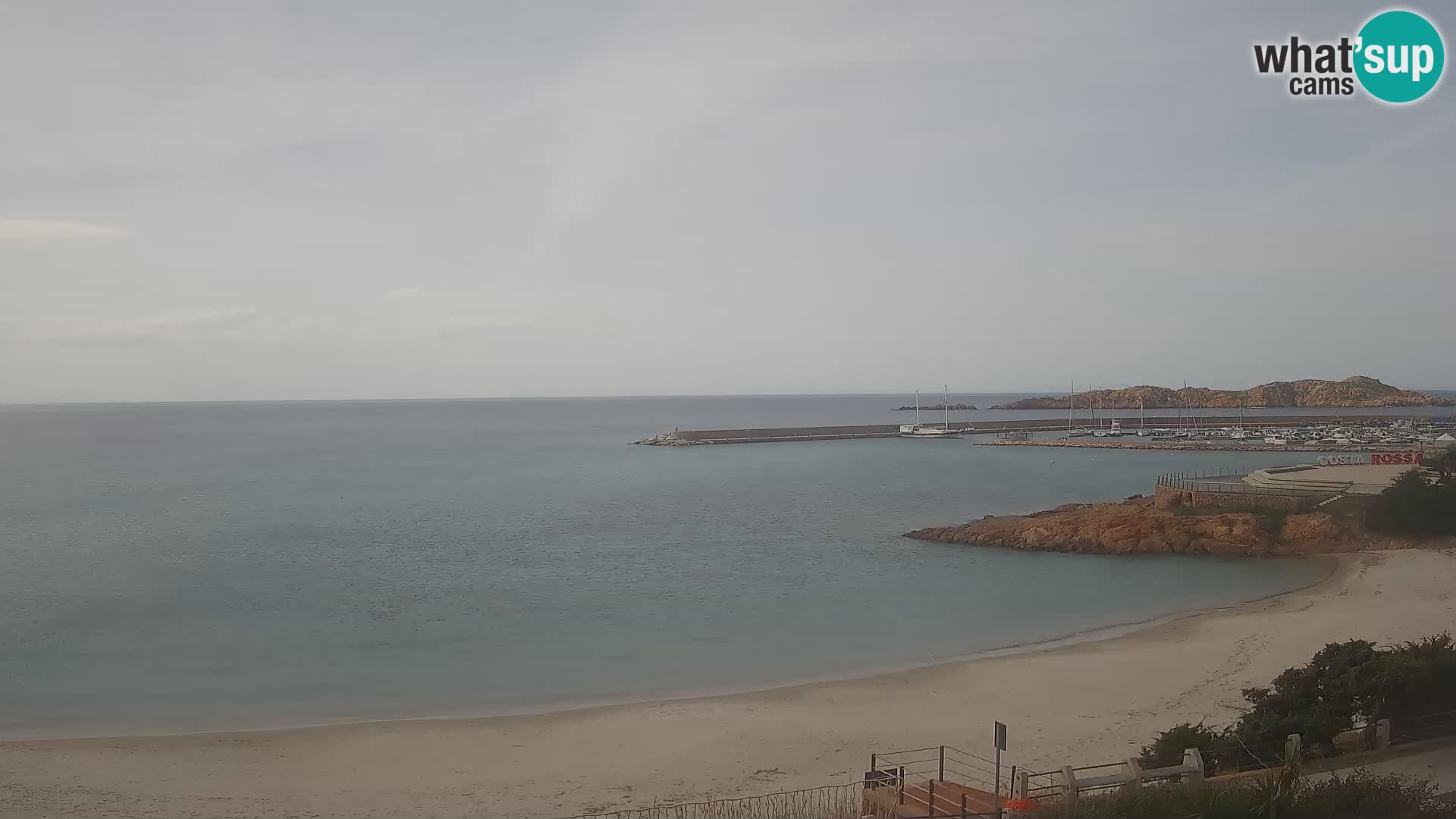 Beach Isola Rossa Webcam – Live View of Sardegna’s Stunning Shoreline