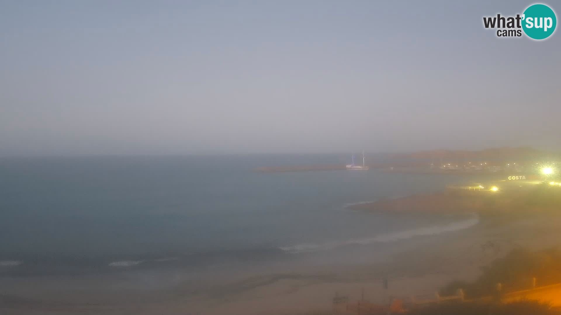 Webcam de la plage d’Isola Rossa – Vue en direct de la magnifique côte de la Sardaigne