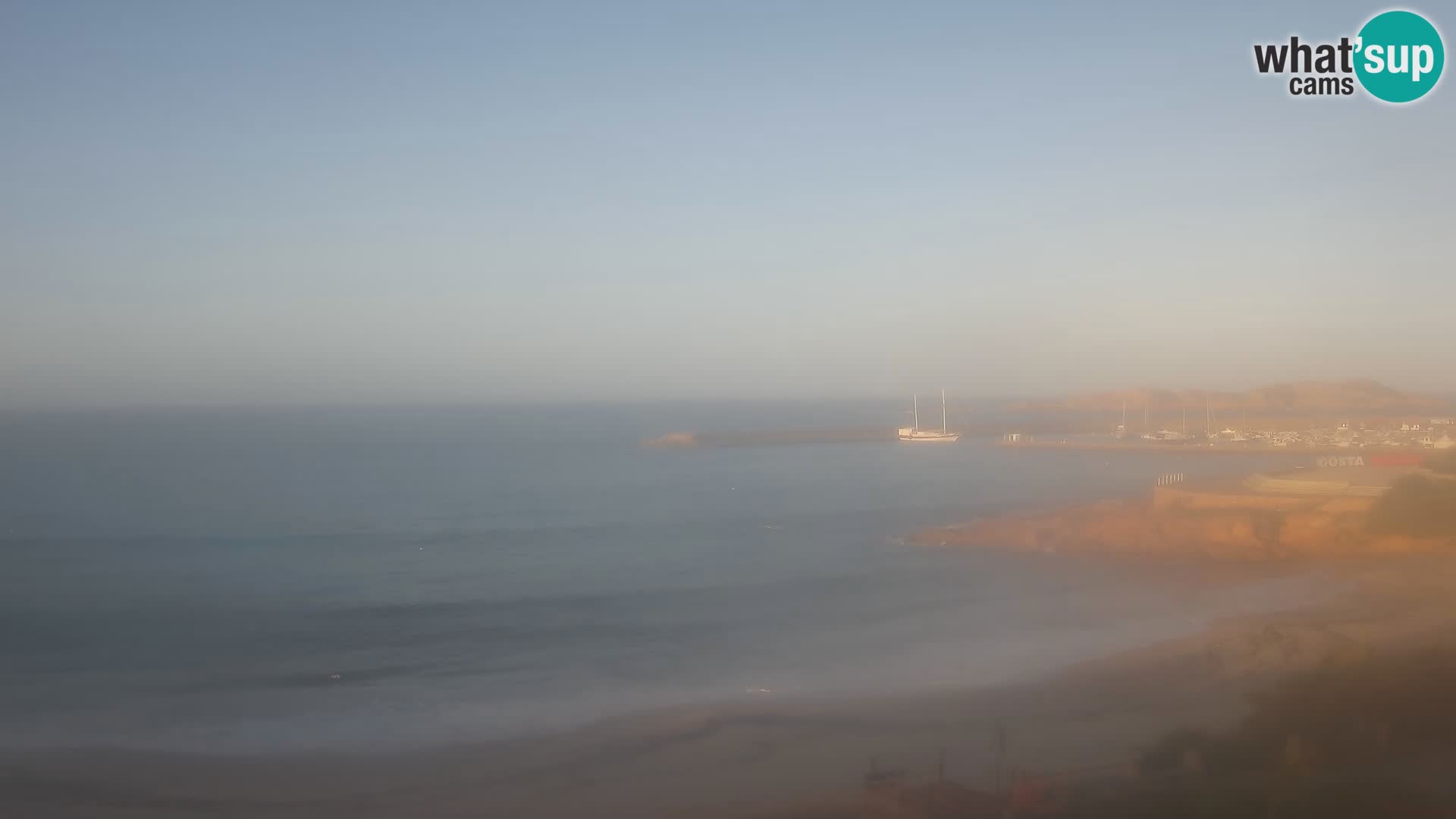 Isola Rossa Strand Webcam – Live-Ansicht der atemberaubenden Küstenlinie von Sardinien