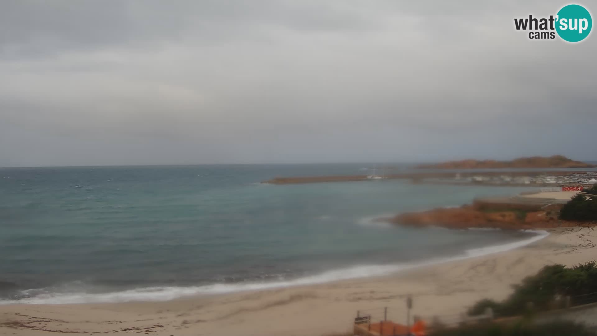 Isola Rossa Strand Webcam – Live-Ansicht der atemberaubenden Küstenlinie von Sardinien