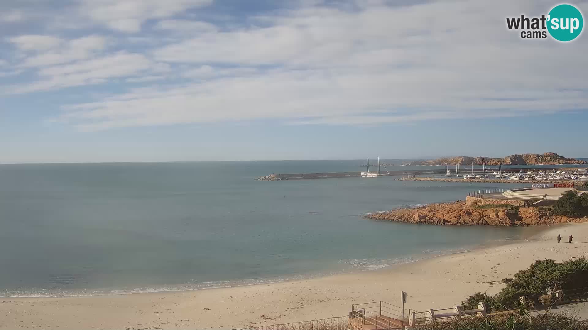 Webcam della spiaggia di Isola Rossa – Vista in diretta della meravigliosa costa della Sardegna