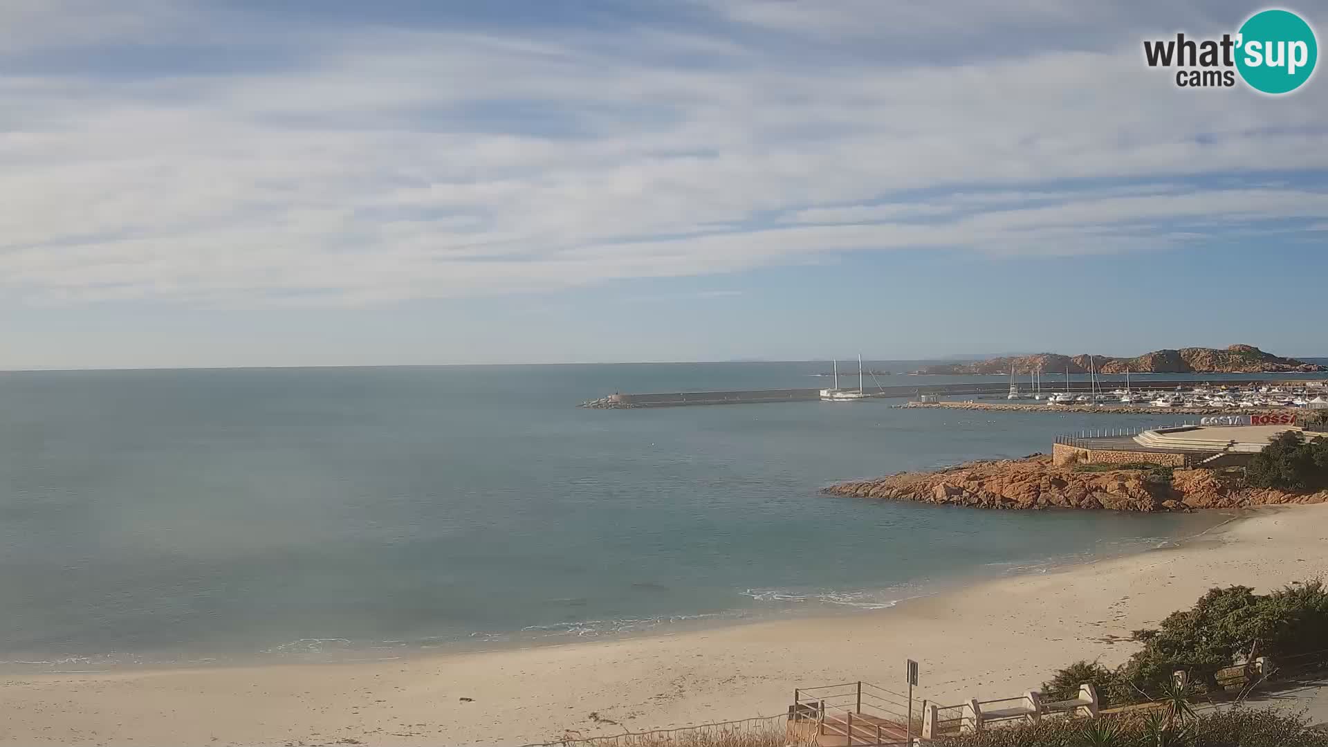 Beach Isola Rossa Webcam – Live View of Sardegna’s Stunning Shoreline