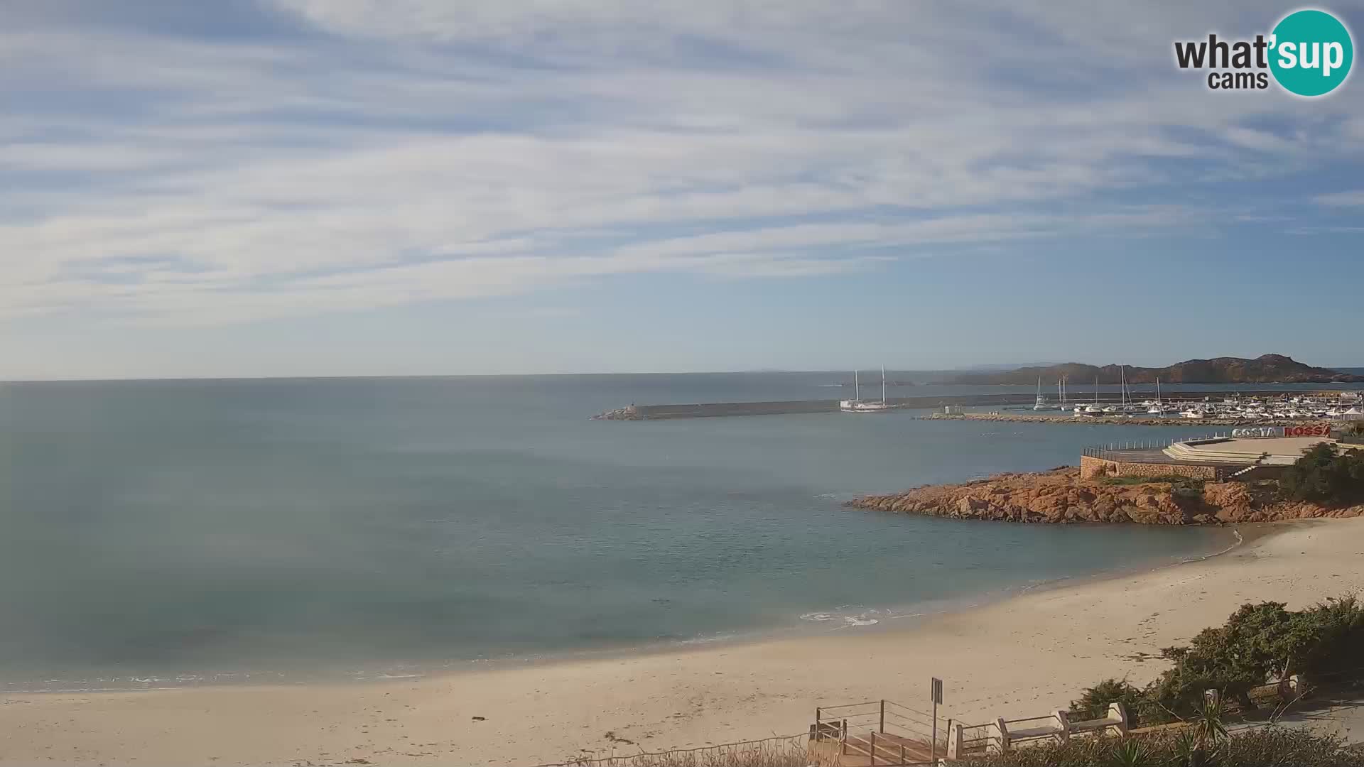 Beach Isola Rossa Webcam – Live View of Sardegna’s Stunning Shoreline