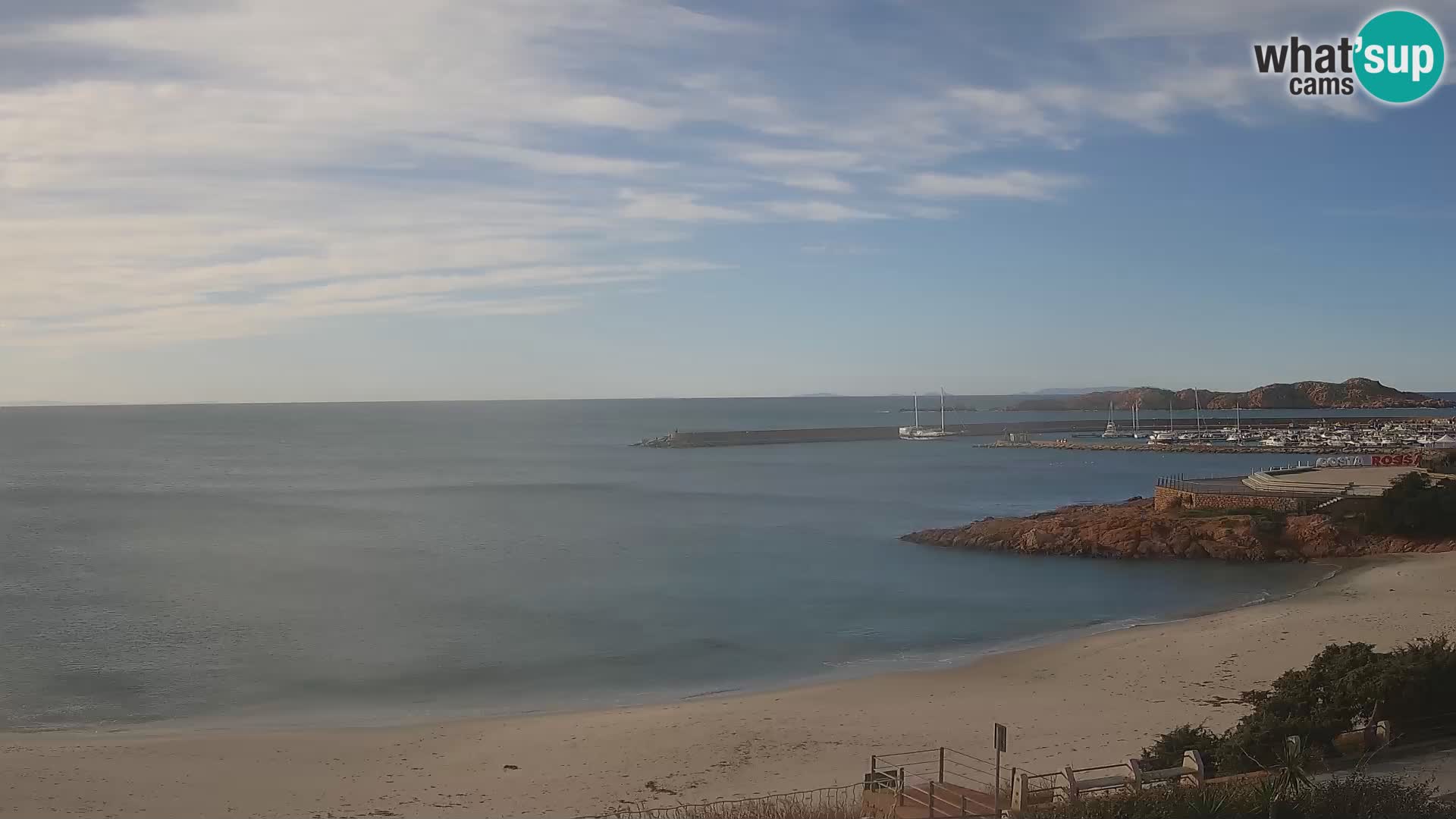 Beach Isola Rossa Webcam – Live View of Sardegna’s Stunning Shoreline