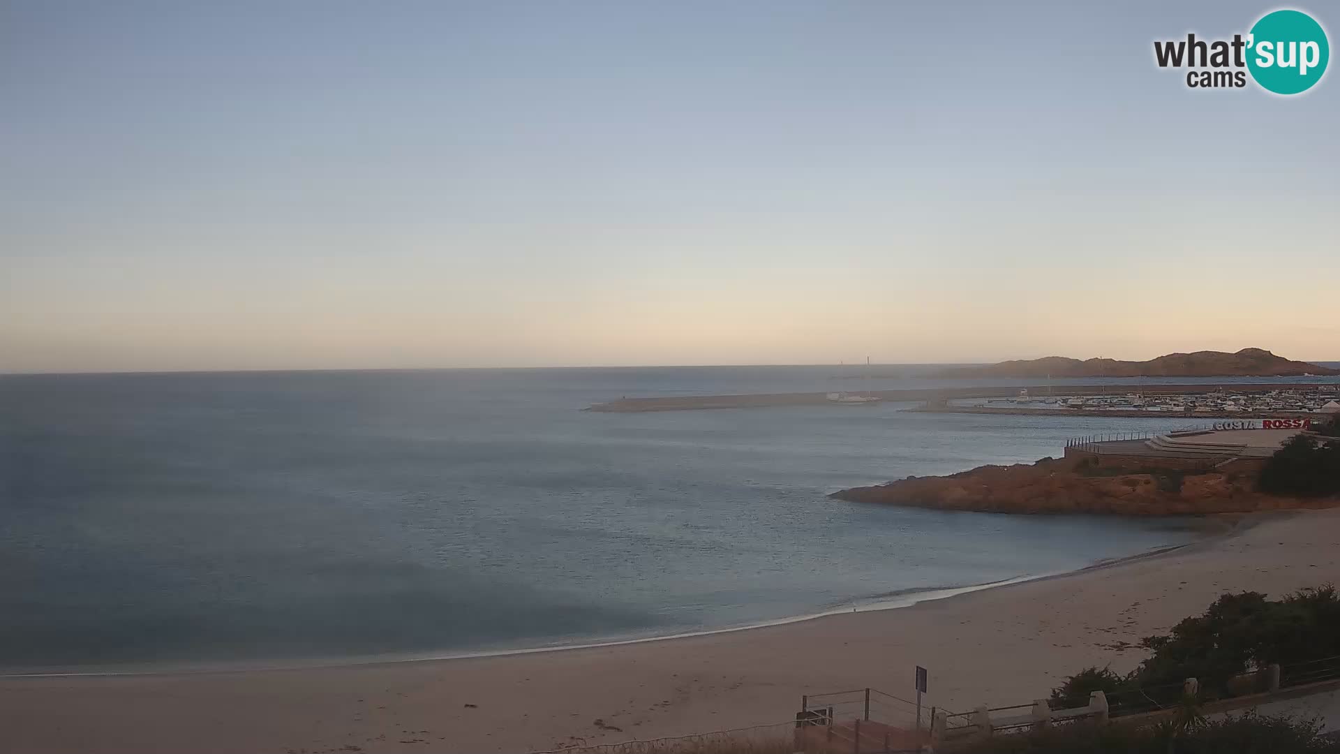 Webcam de la plage d’Isola Rossa – Vue en direct de la magnifique côte de la Sardaigne