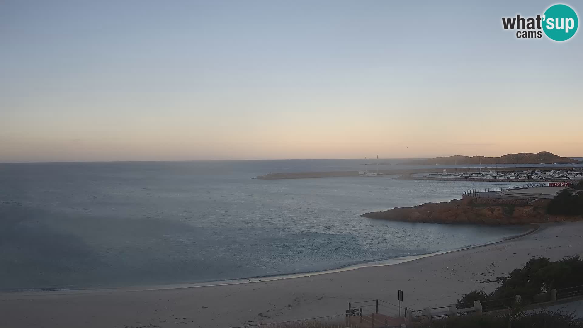 Webcam de la plage d’Isola Rossa – Vue en direct de la magnifique côte de la Sardaigne