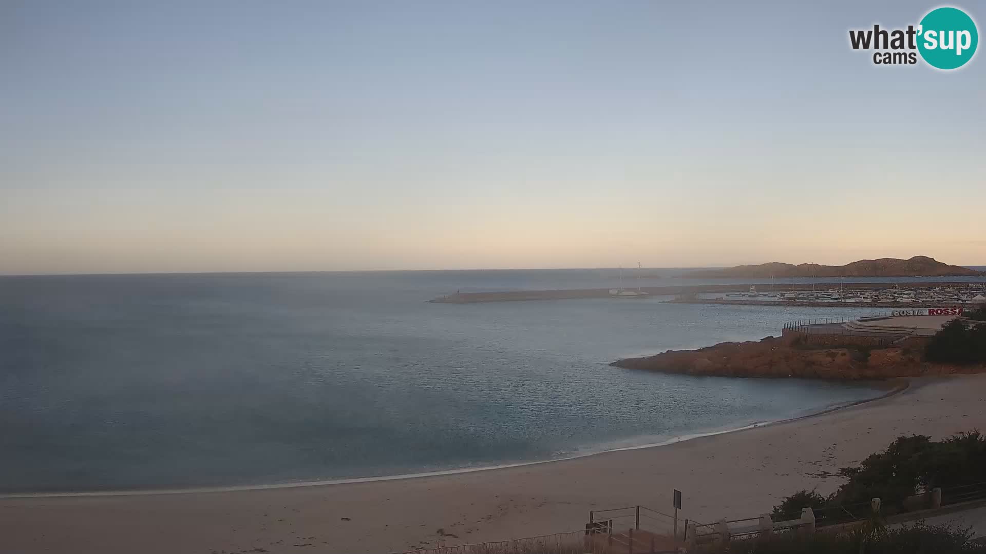 Webcam de la plage d’Isola Rossa – Vue en direct de la magnifique côte de la Sardaigne