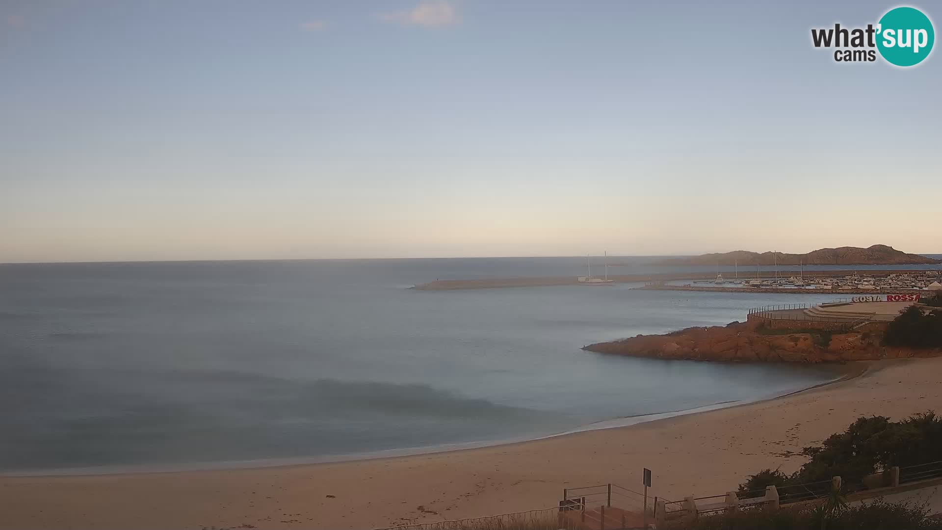 Webcam de la plage d’Isola Rossa – Vue en direct de la magnifique côte de la Sardaigne