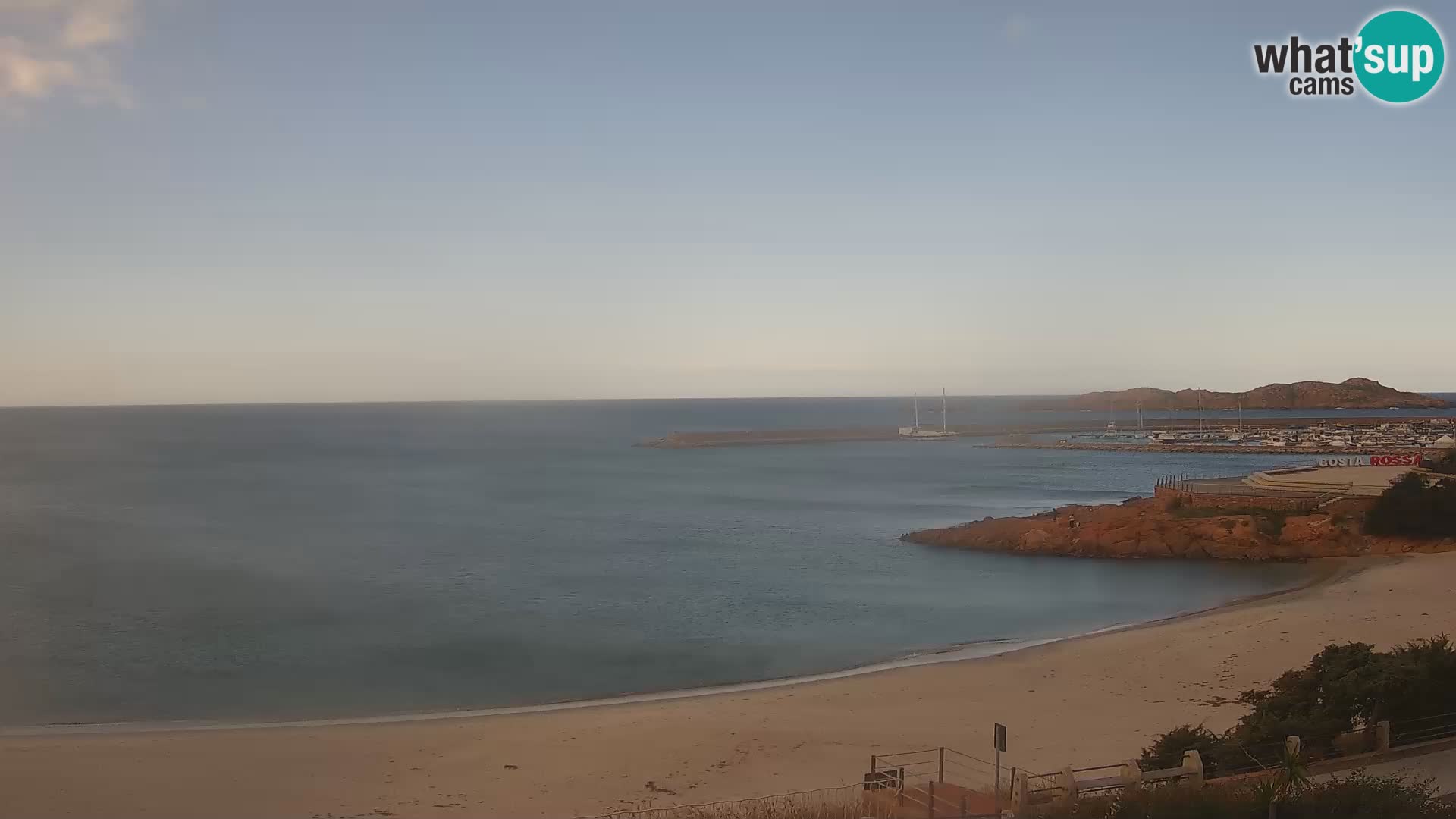 Webcam de la plage d’Isola Rossa – Vue en direct de la magnifique côte de la Sardaigne