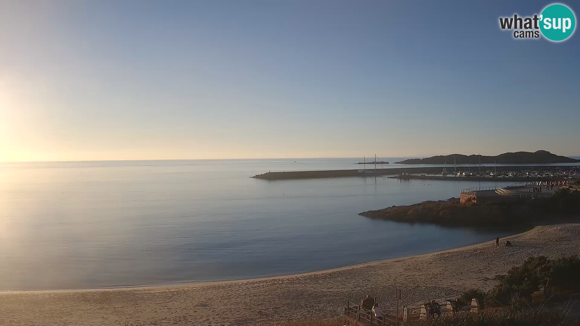 Webcam de la plage d’Isola Rossa – Vue en direct de la magnifique côte de la Sardaigne