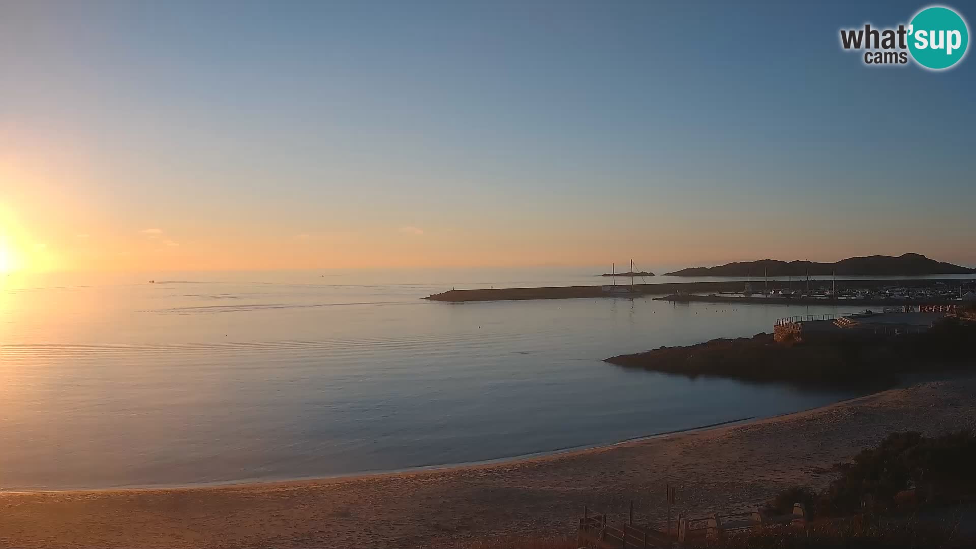 Isola Rossa Strand Webcam – Live-Ansicht der atemberaubenden Küstenlinie von Sardinien