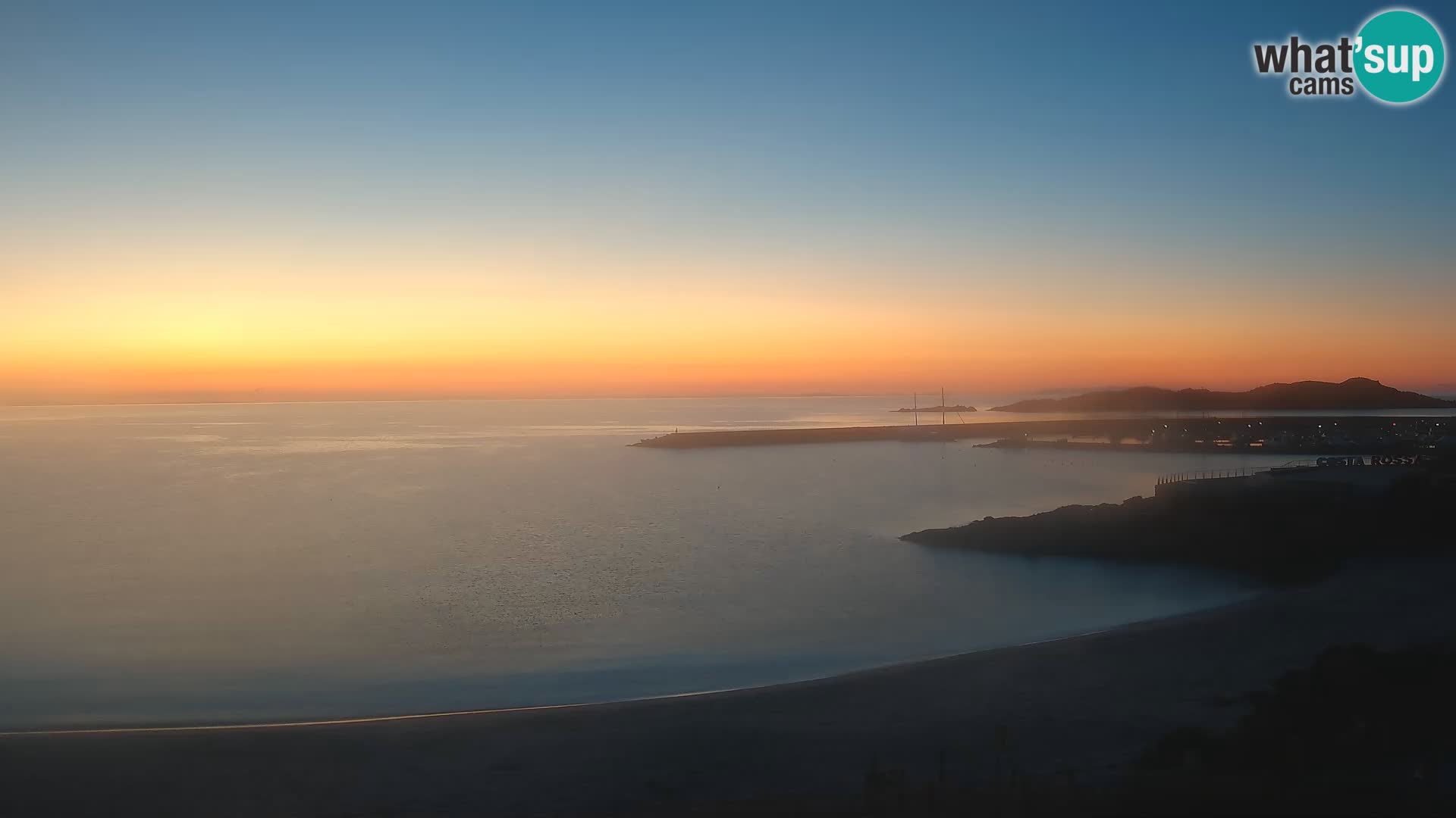 Webcam de la plage d’Isola Rossa – Vue en direct de la magnifique côte de la Sardaigne