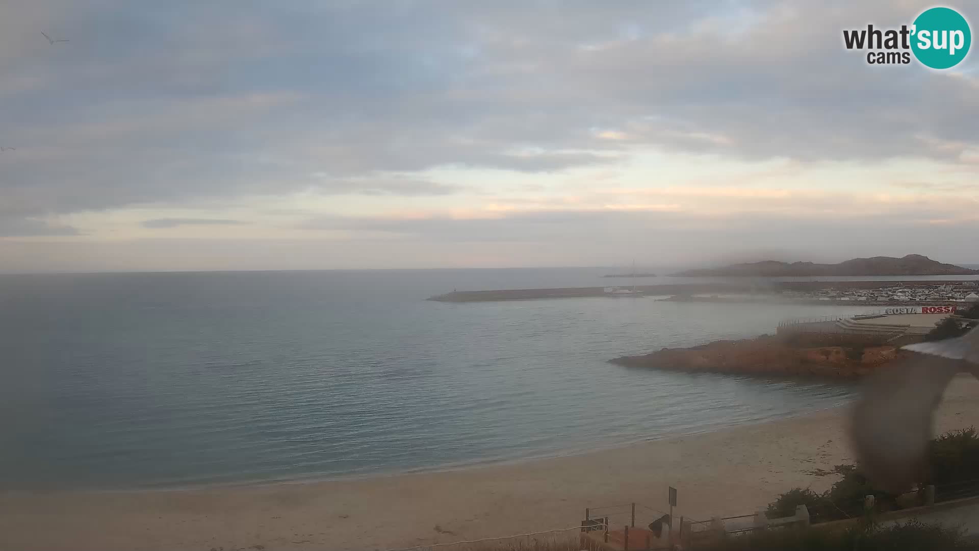 Webcam de la playa de Isola Rossa – Vista en vivo de la maravillosa costa de Cerdeña