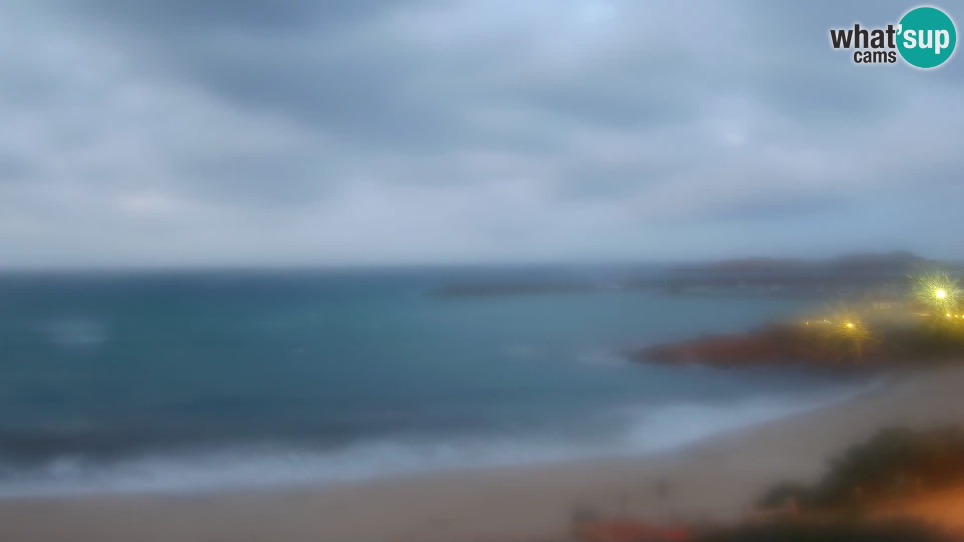 Beach Isola Rossa Webcam – Live View of Sardegna’s Stunning Shoreline