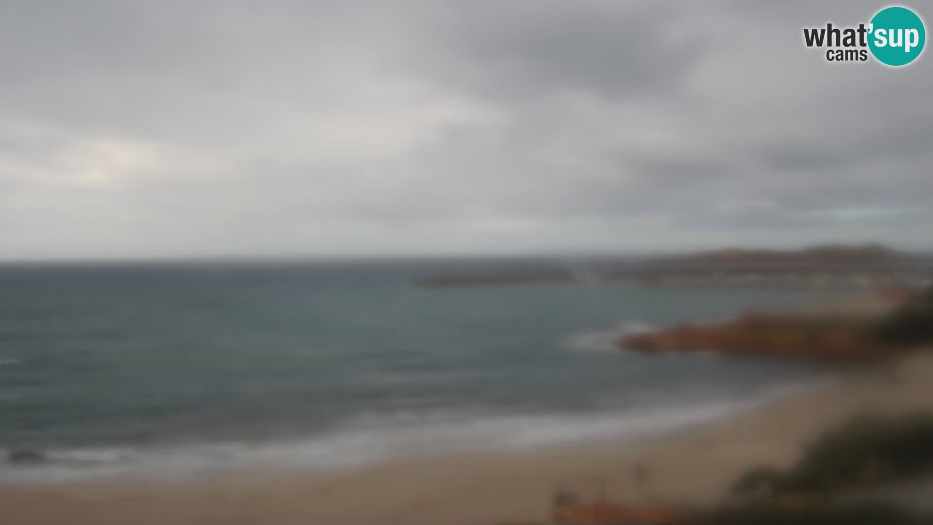 Webcam de la plage d’Isola Rossa – Vue en direct de la magnifique côte de la Sardaigne