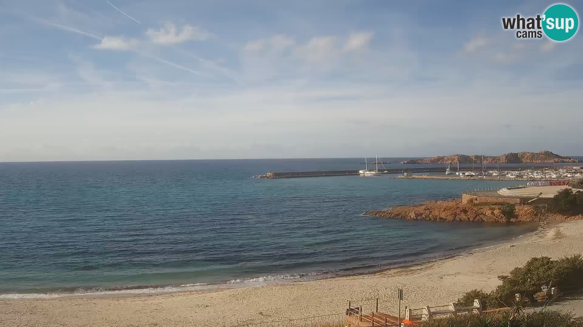 Spletna kamera plaže Isola Rossa – V živo si oglejte čudovito obalo Sardinije