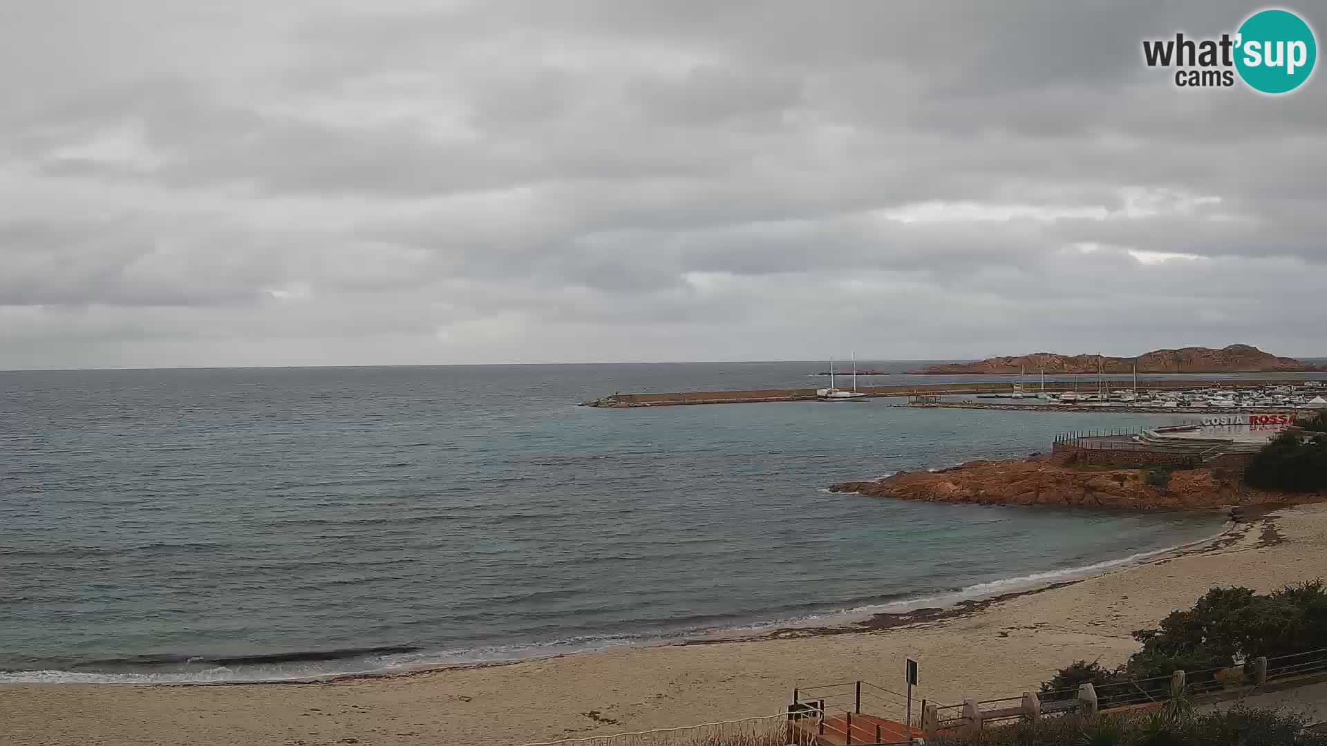 Webcam de la plage d’Isola Rossa – Vue en direct de la magnifique côte de la Sardaigne