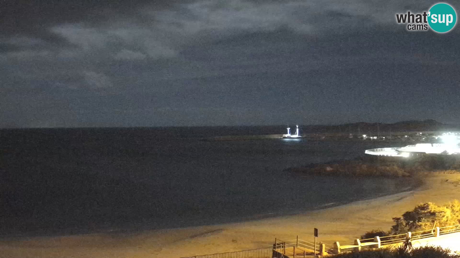 Webcam de la plage d’Isola Rossa – Vue en direct de la magnifique côte de la Sardaigne