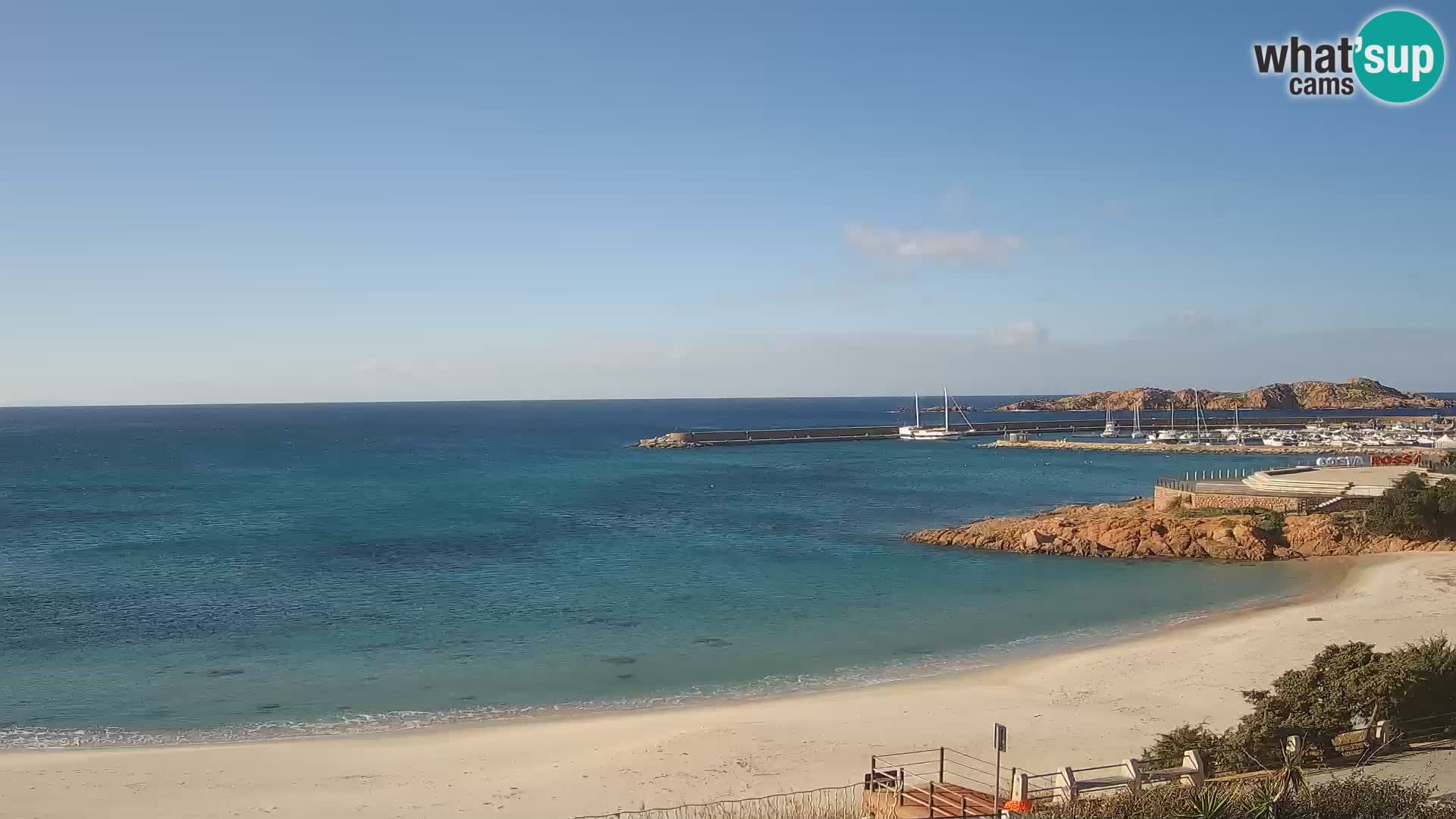 Beach Isola Rossa Webcam – Live View of Sardegna’s Stunning Shoreline