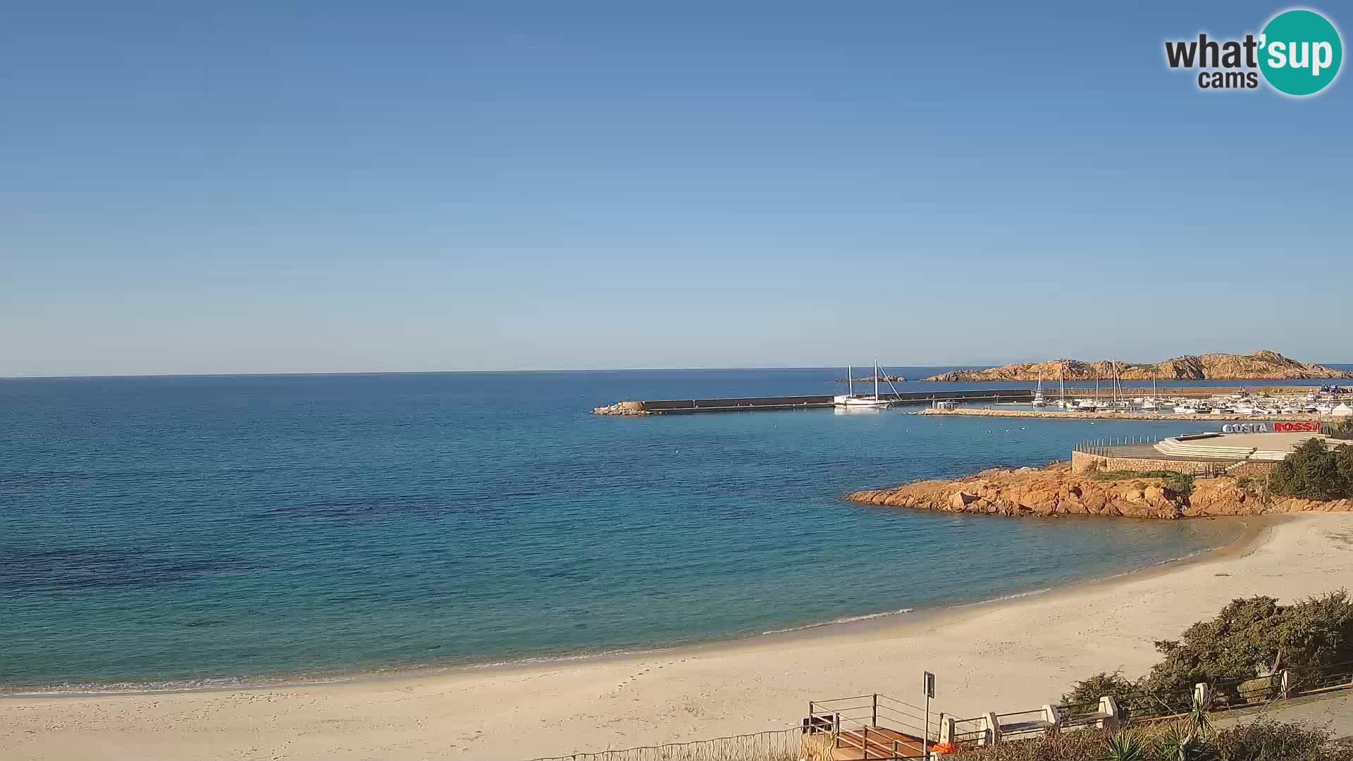 Spletna kamera plaže Isola Rossa – V živo si oglejte čudovito obalo Sardinije