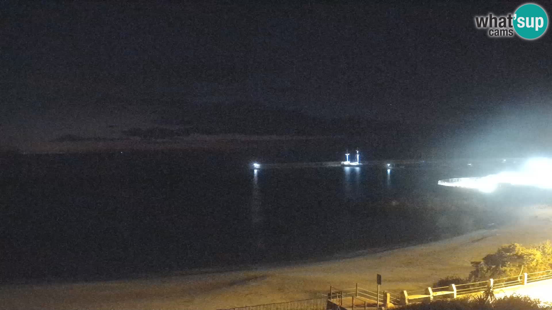 Beach Isola Rossa Webcam – Live View of Sardegna’s Stunning Shoreline