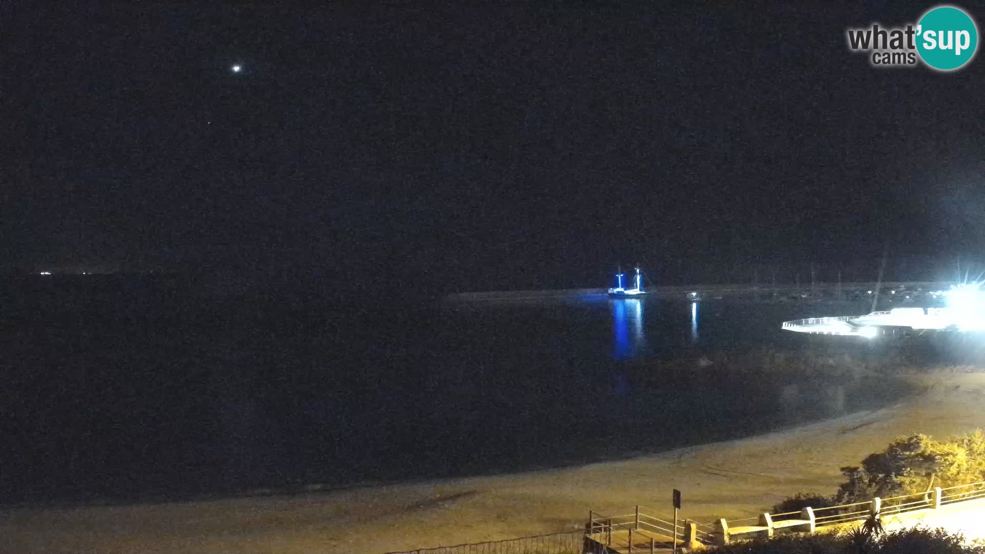 Beach Isola Rossa Webcam – Live View of Sardegna’s Stunning Shoreline