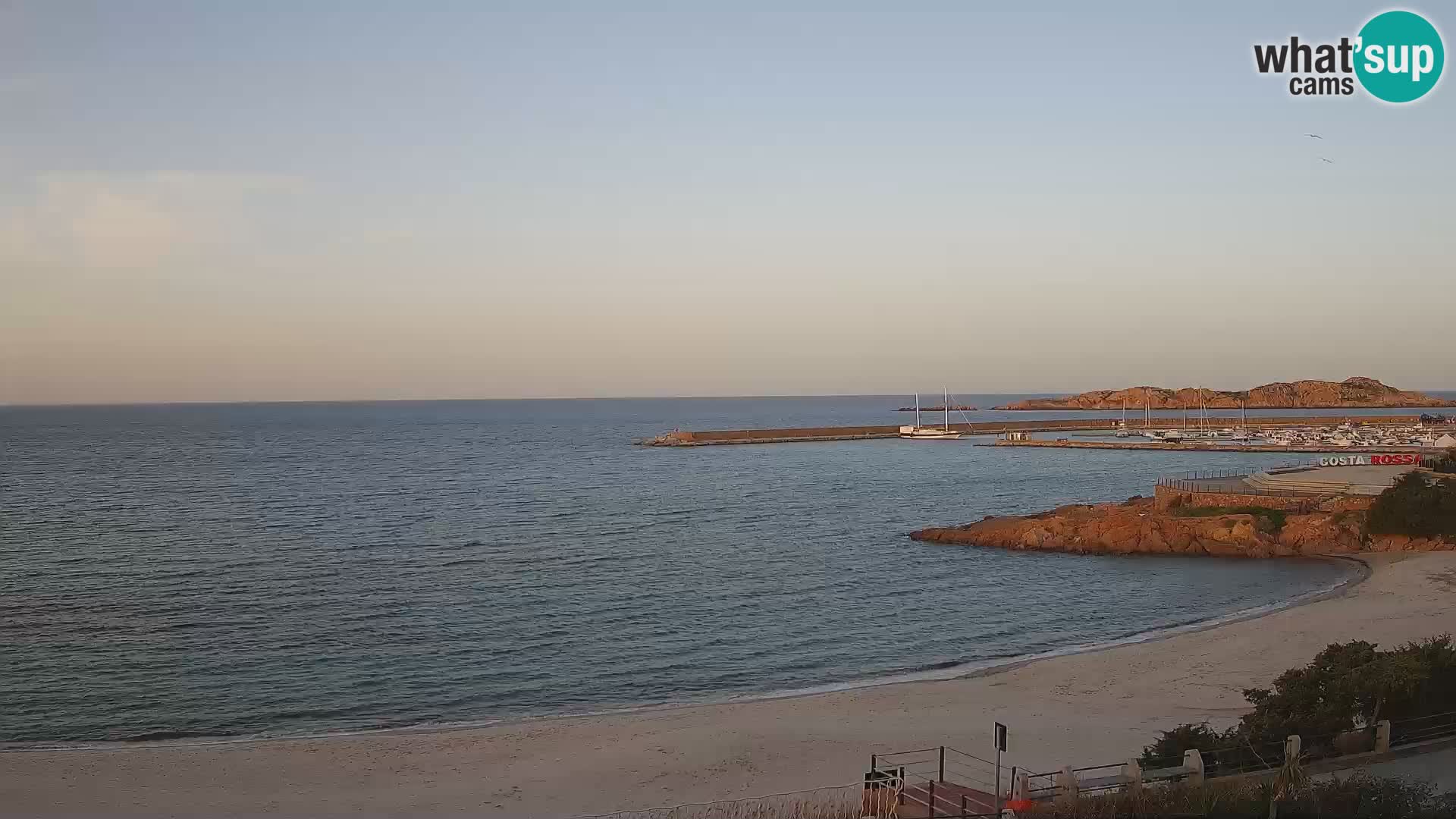 Isola Rossa Strand Webcam – Live-Ansicht der atemberaubenden Küstenlinie von Sardinien