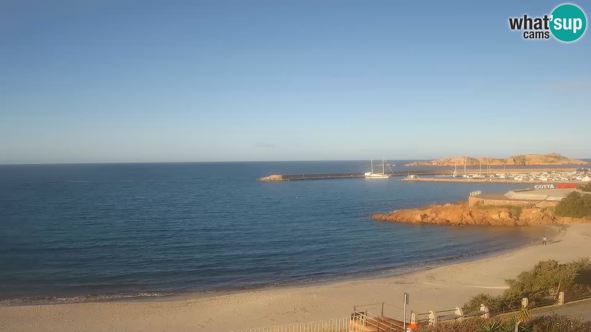 Isola Rossa Strand Webcam – Live-Ansicht der atemberaubenden Küstenlinie von Sardinien