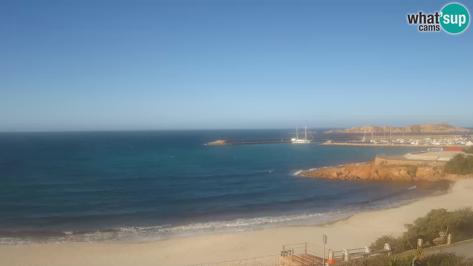 Webcam de la playa de Isola Rossa – Vista en vivo de la maravillosa costa de Cerdeña