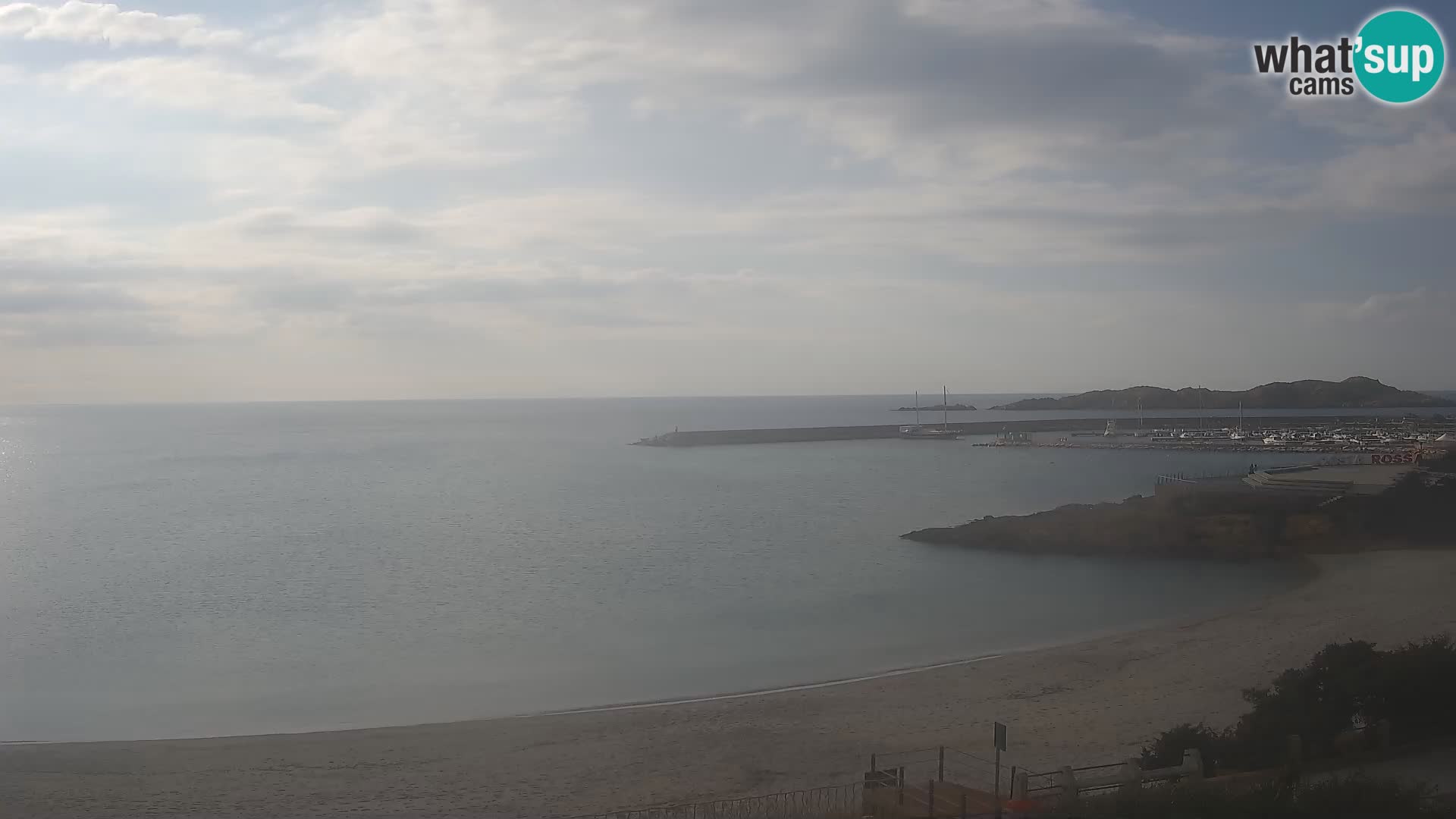 Isola Rossa Strand Webcam – Live-Ansicht der atemberaubenden Küstenlinie von Sardinien