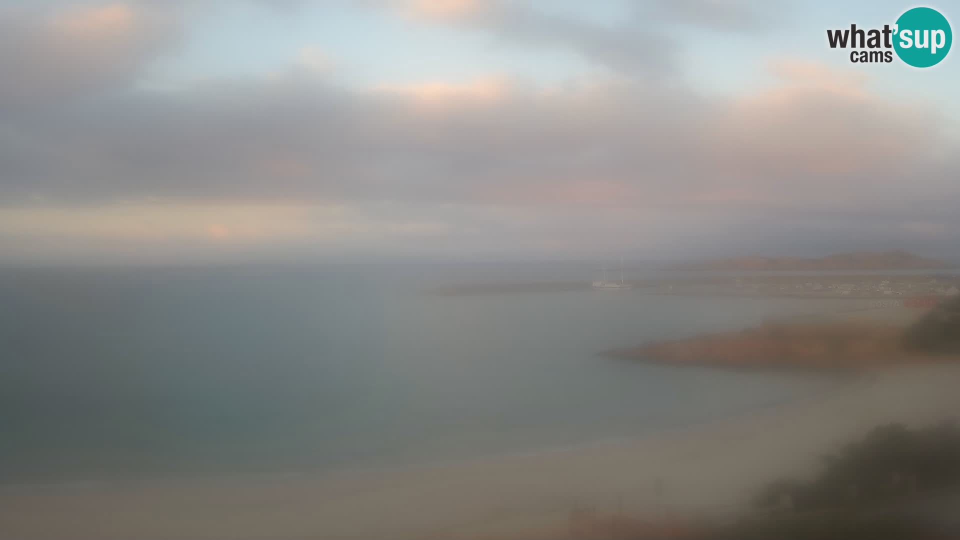 Isola Rossa Strand Webcam – Live-Ansicht der atemberaubenden Küstenlinie von Sardinien