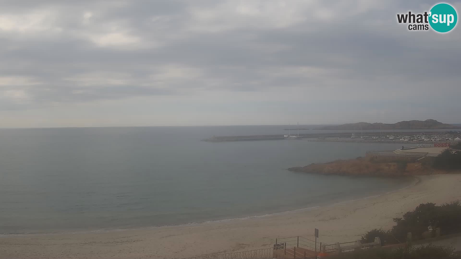 Spletna kamera plaže Isola Rossa – V živo si oglejte čudovito obalo Sardinije