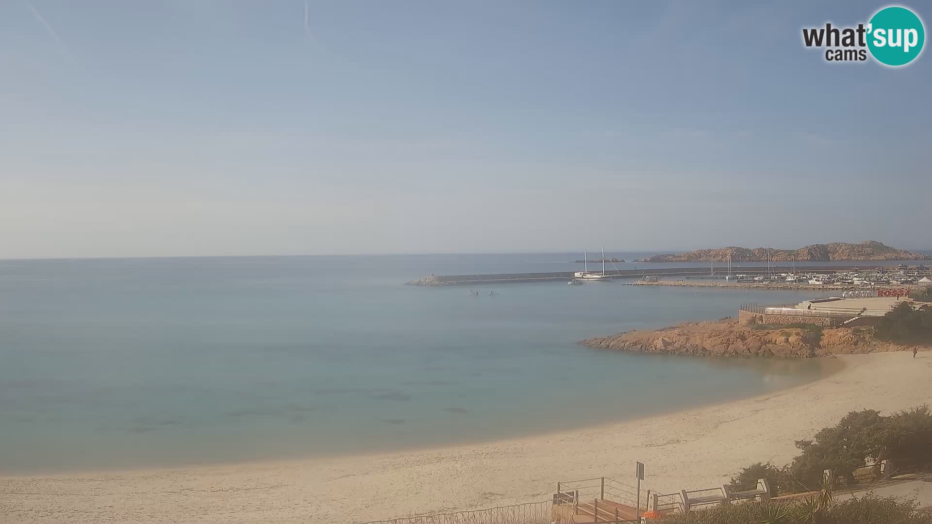 Beach Isola Rossa Webcam – Live View of Sardegna’s Stunning Shoreline