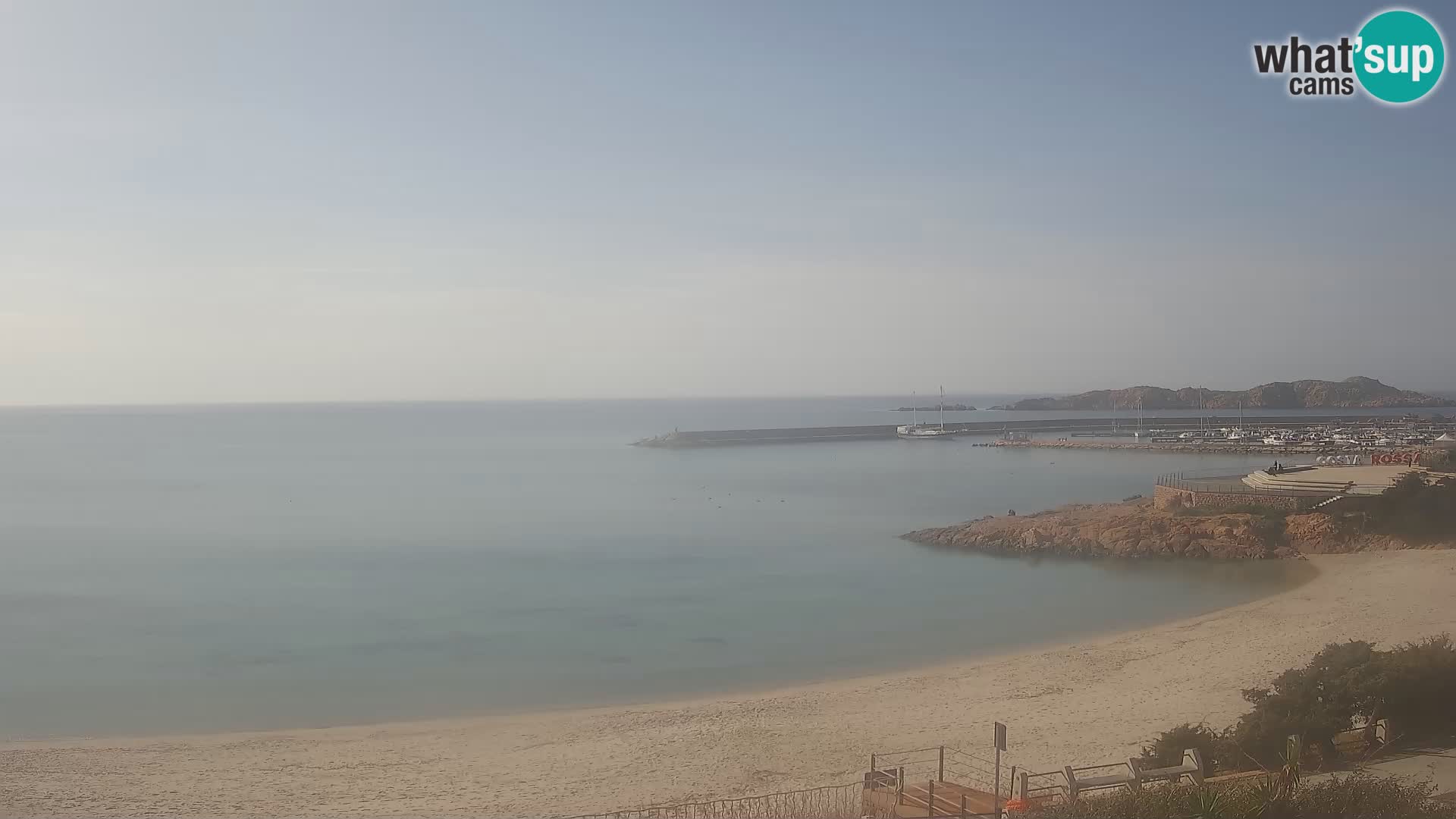 Webcam de la plage d’Isola Rossa – Vue en direct de la magnifique côte de la Sardaigne