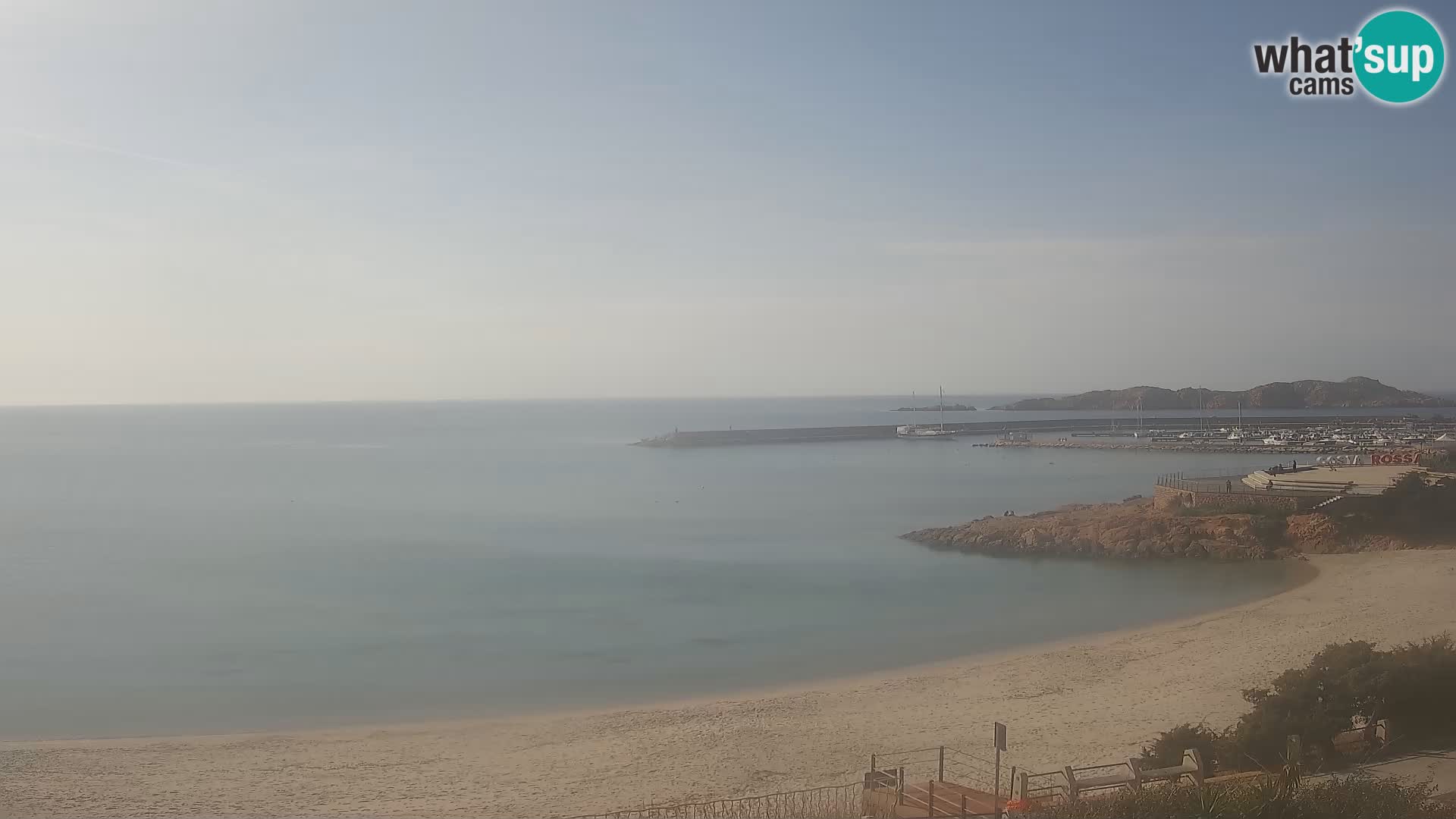 Isola Rossa Strand Webcam – Live-Ansicht der atemberaubenden Küstenlinie von Sardinien