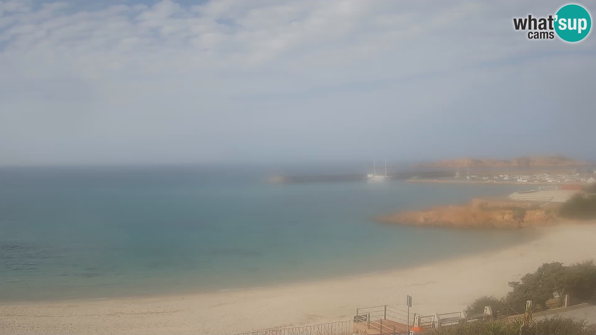 Webcam de la playa de Isola Rossa – Vista en vivo de la maravillosa costa de Cerdeña