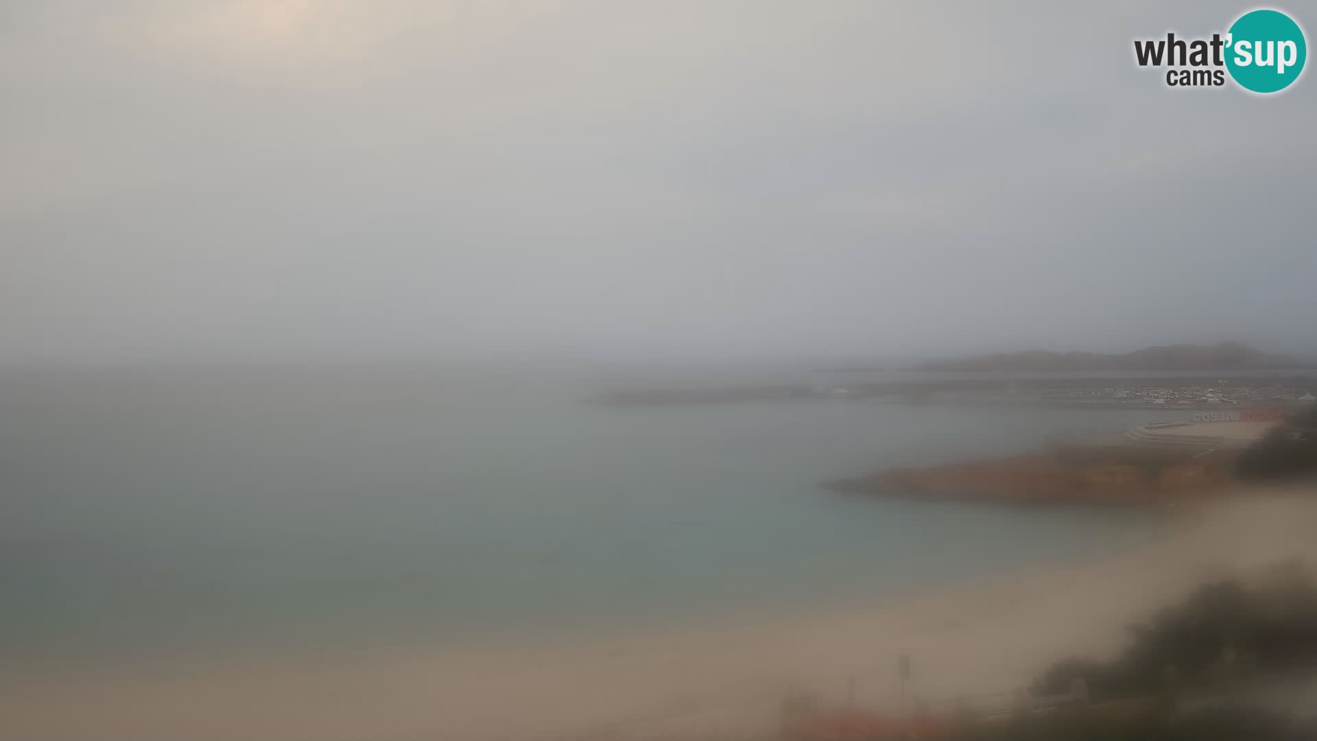 Webcam de la plage d’Isola Rossa – Vue en direct de la magnifique côte de la Sardaigne