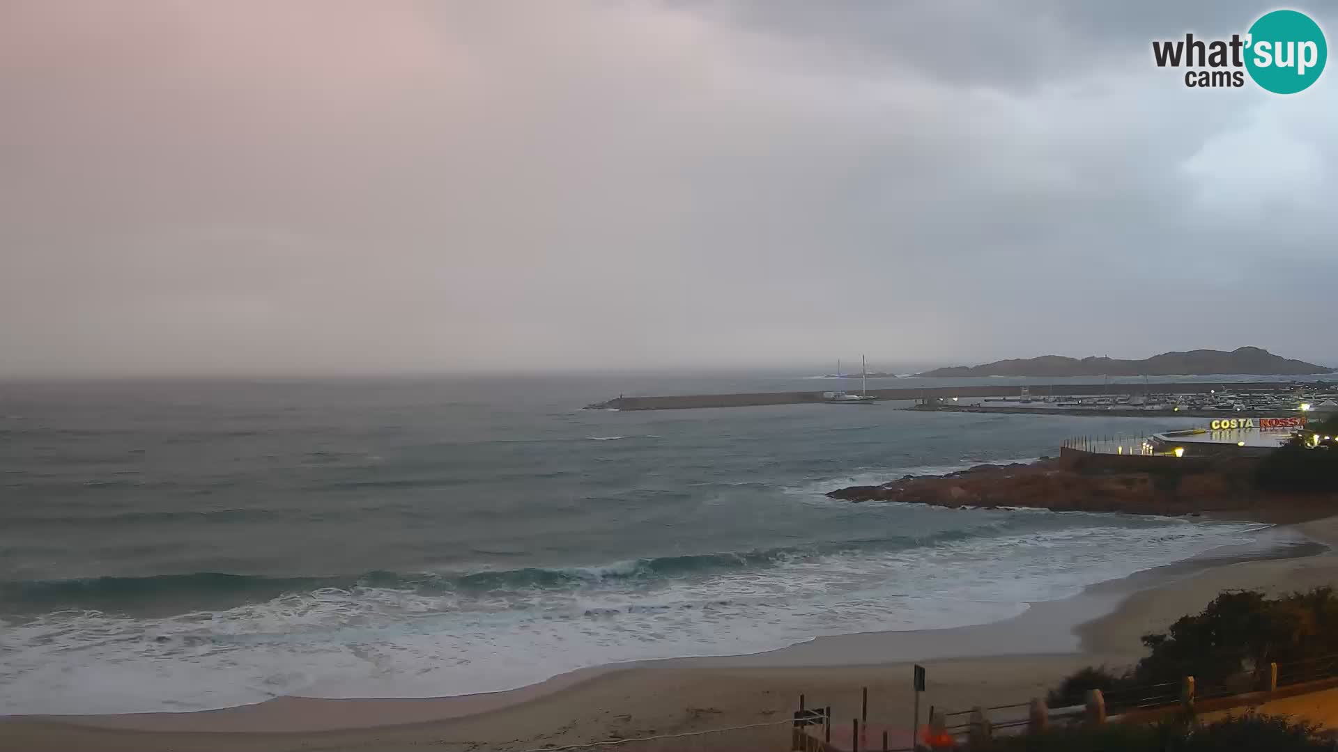 Webcam de la playa de Isola Rossa – Vista en vivo de la maravillosa costa de Cerdeña