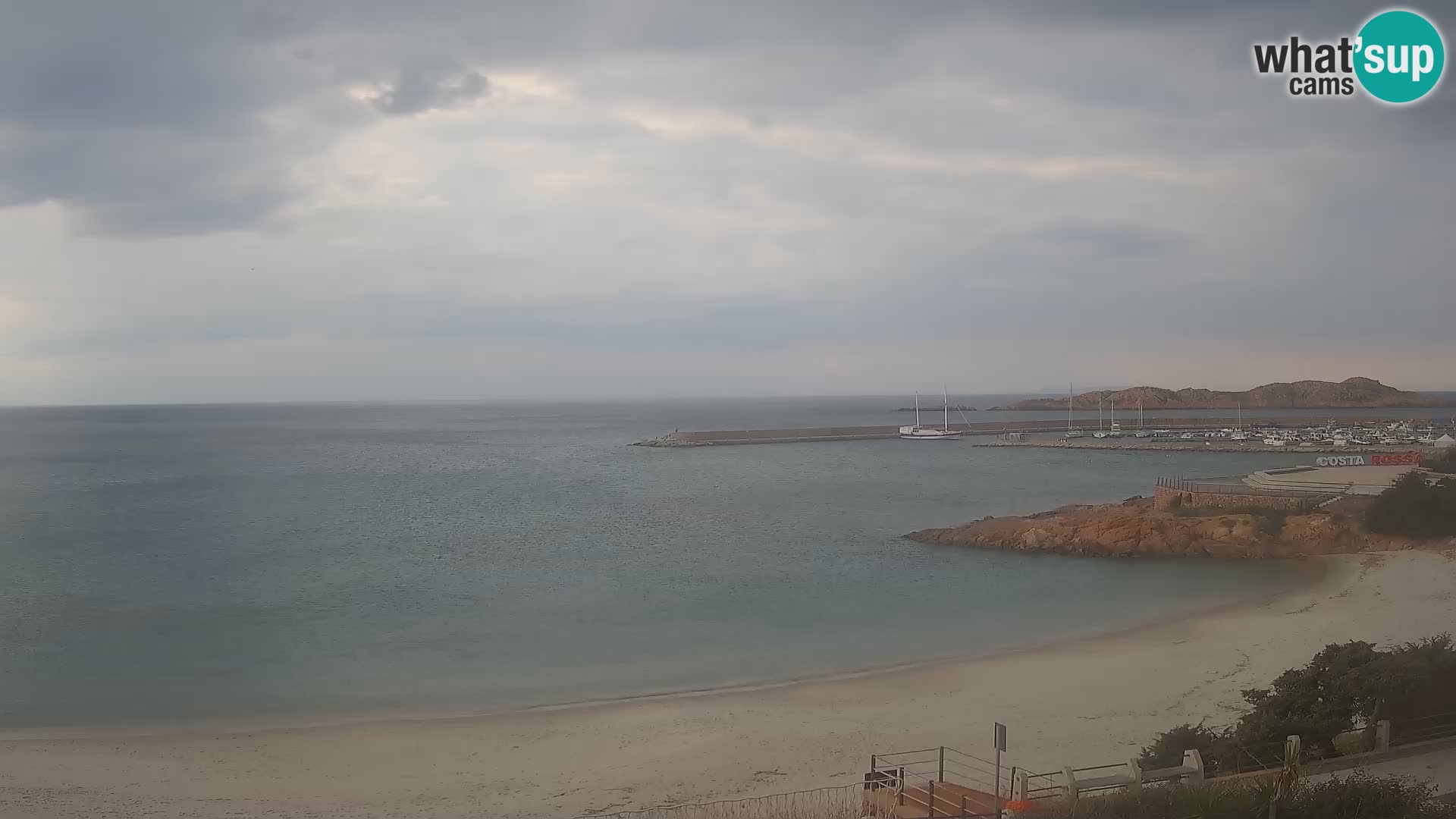 Isola Rossa Strand Webcam – Live-Ansicht der atemberaubenden Küstenlinie von Sardinien