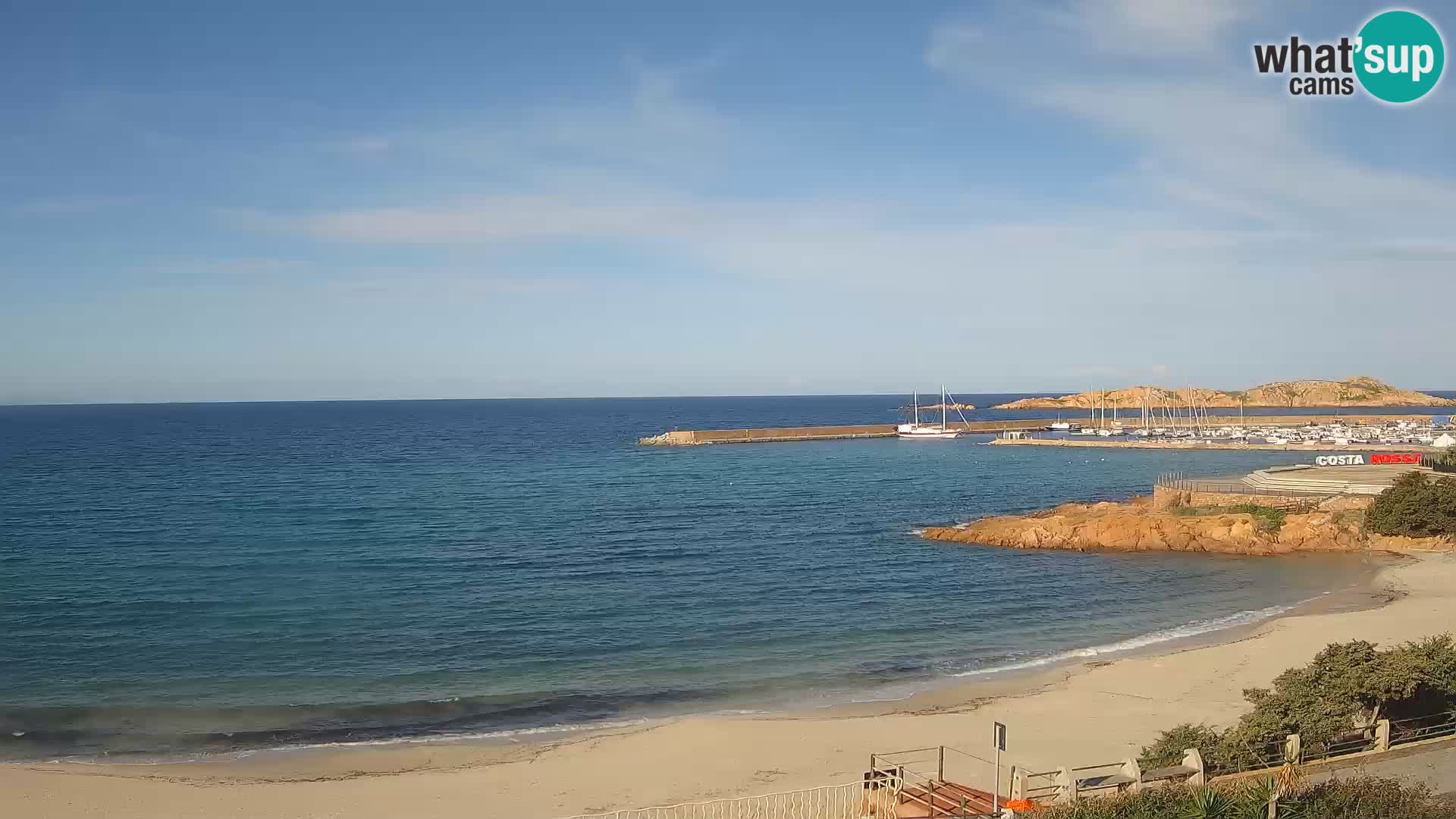 Webcam de la plage d’Isola Rossa – Vue en direct de la magnifique côte de la Sardaigne