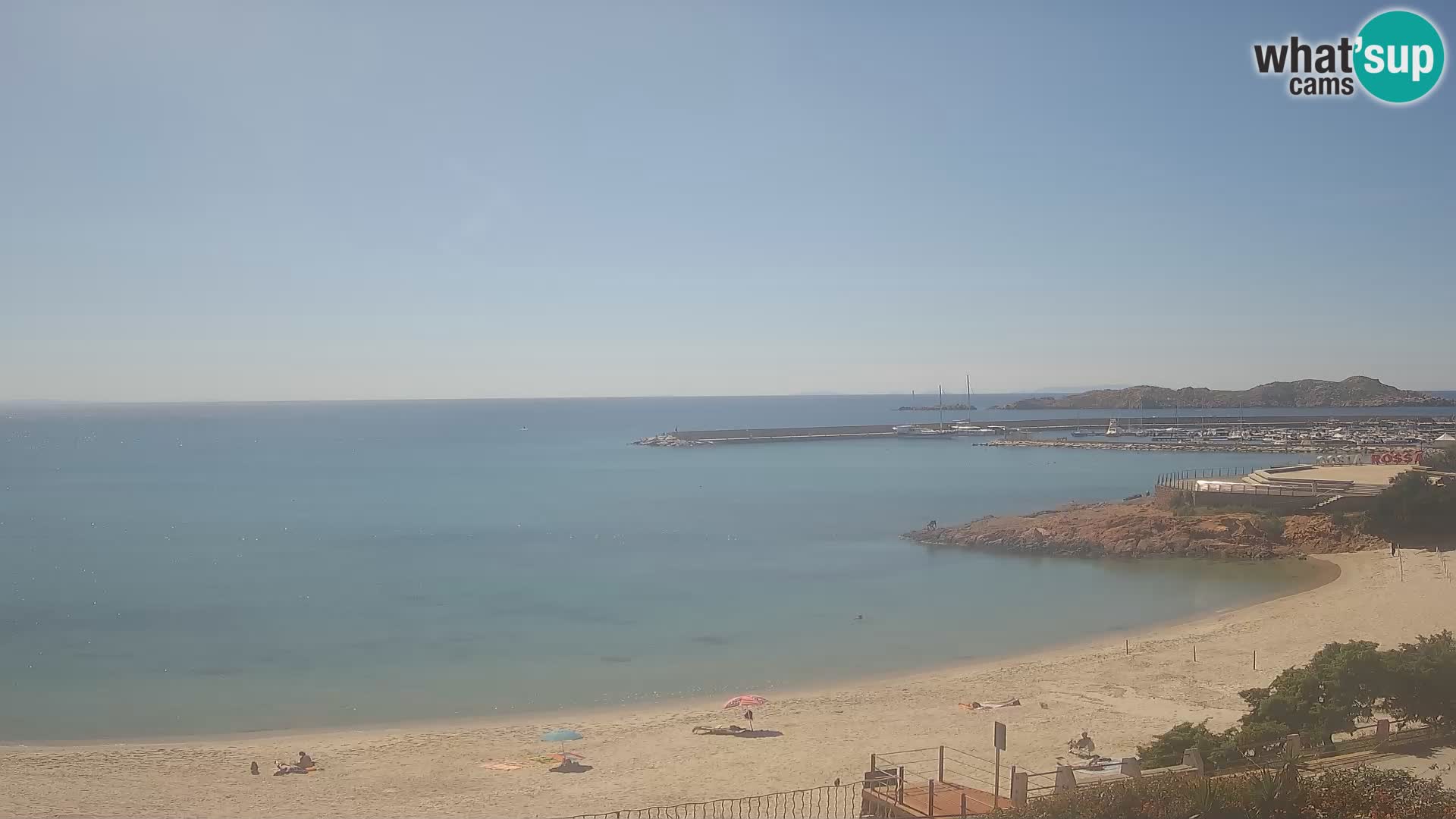 Beach Isola Rossa Webcam – Live View of Sardegna’s Stunning Shoreline